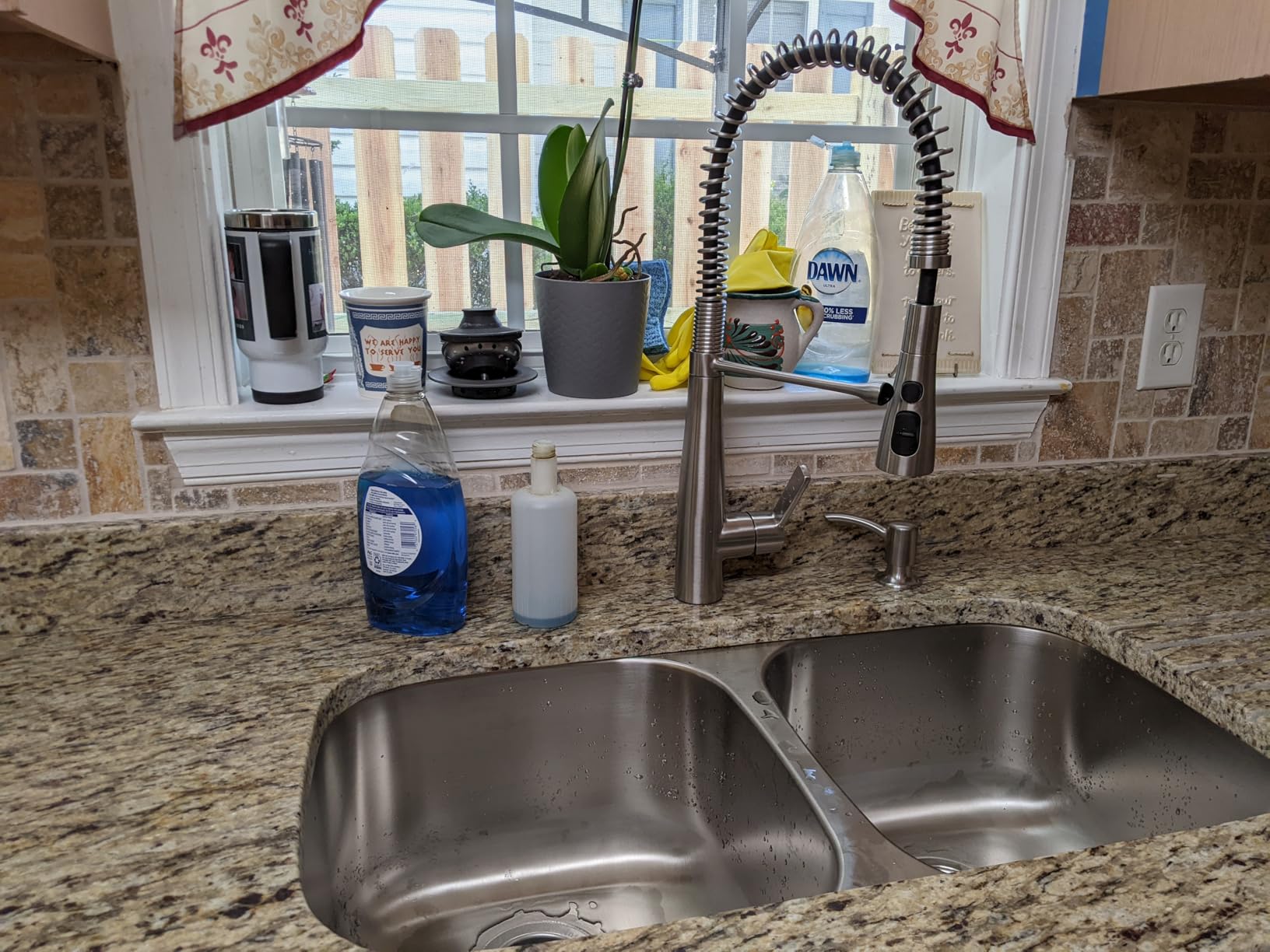 KOHLER K-R22745-SD-VS Semi-Professional Kitchen Sink Faucets with Soap Dispenser, Commercial Kitchen Faucets with Pull Down Sprayer, Vibrant Stainless customer photo 1