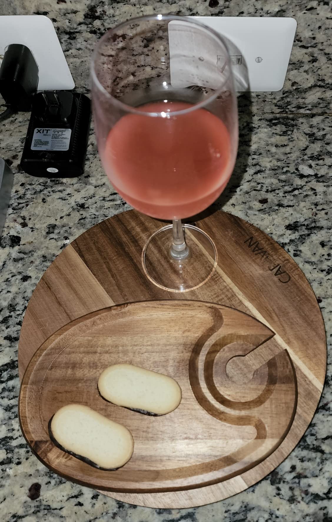 PICNIC TIME Wine Appetizer Plates, Set of 4 Wooden Cocktail Plates with Glass Holder, Mini Charcuterie Boards for Wine and Cheese Parties, Acacia Cheese Board Serving Trays (Oval - Acacia Wood) customer photo 1
