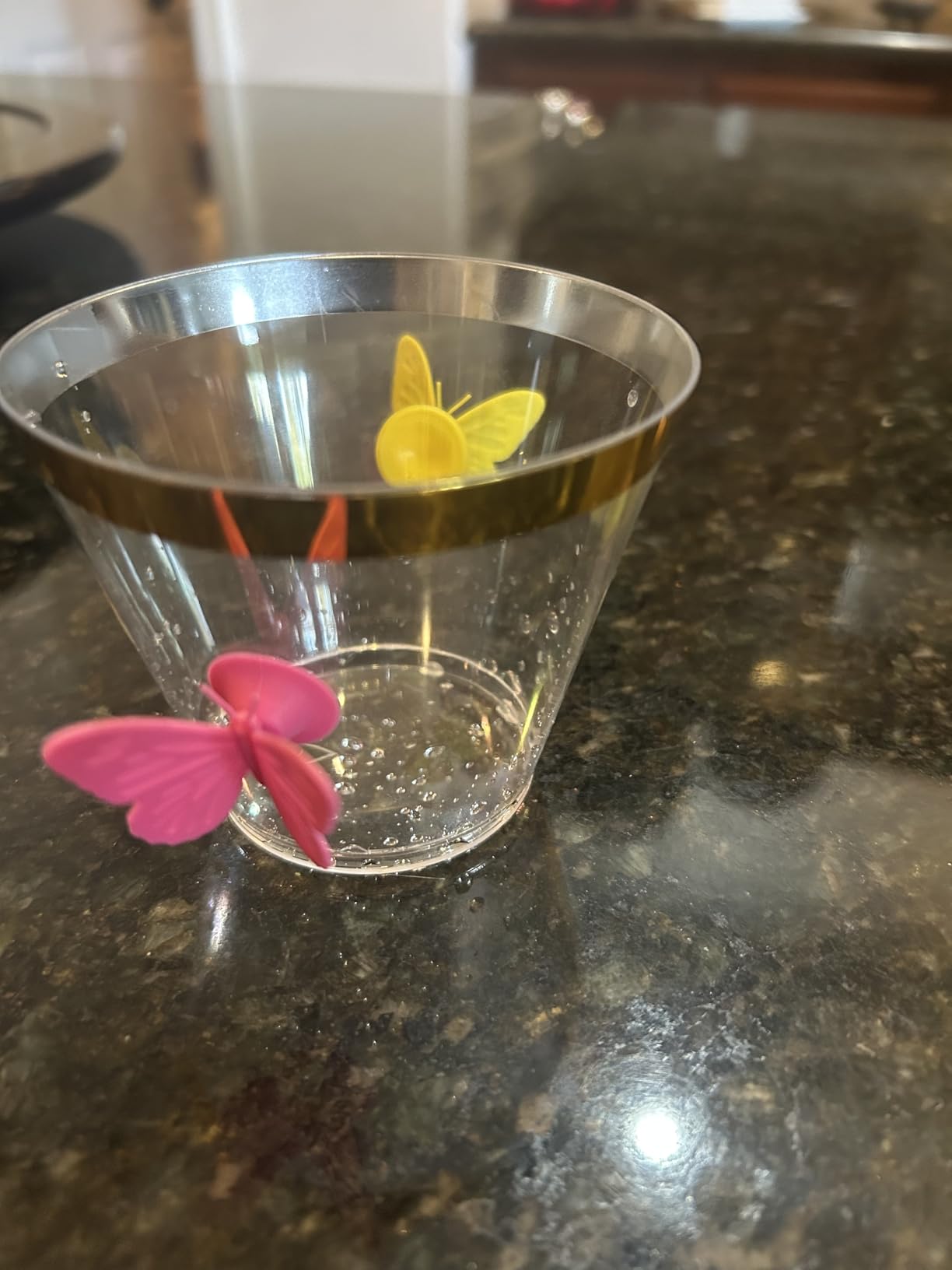 Outus Wine Glass Markers 20 Pcs Butterfly Drink Charms Silicone Suction Cup | Multicolored Glass Identifiers for Drinks, Reusable Wine Charms customer photo 1
