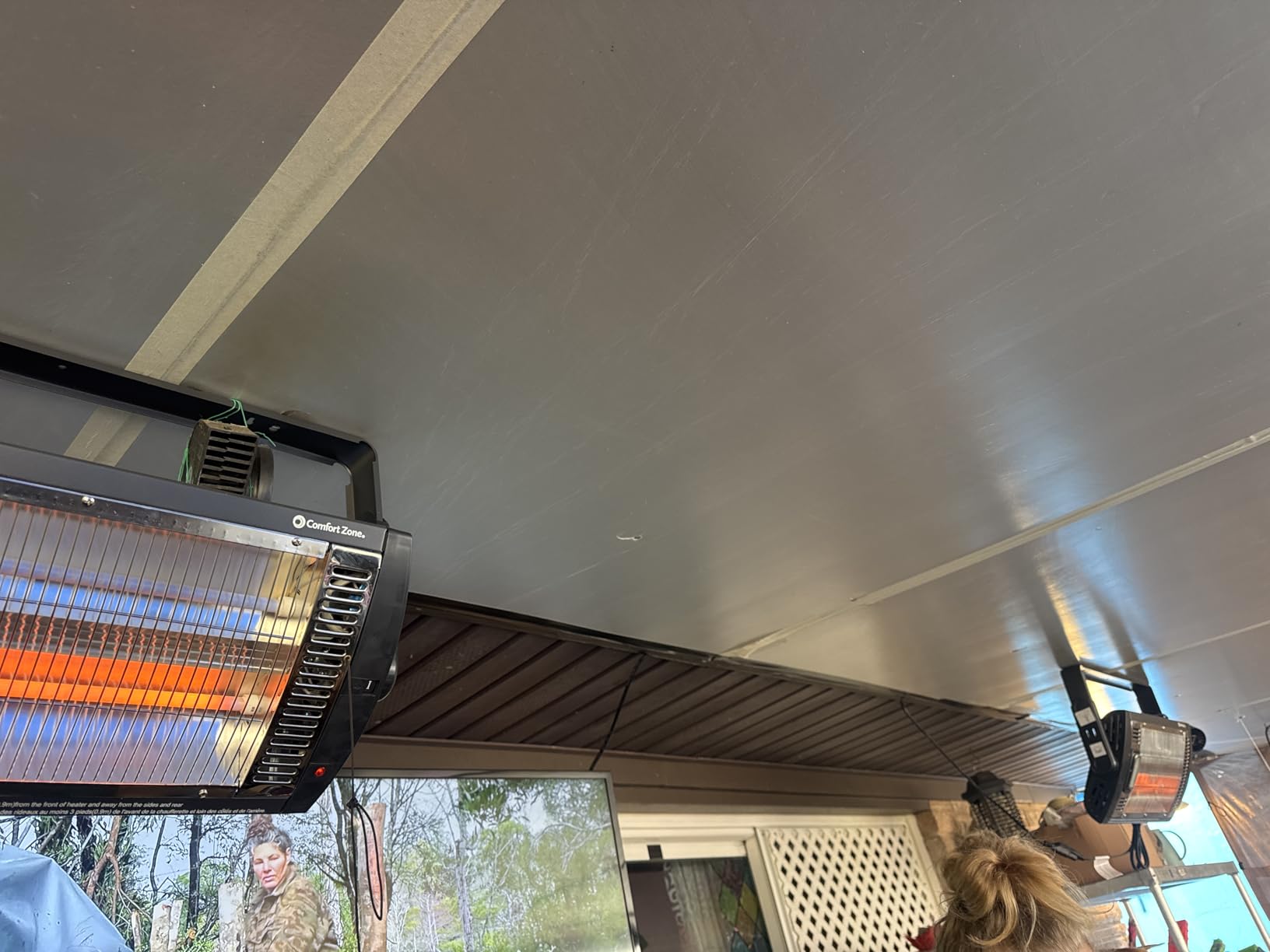 Comfort Zone 1500W Ceiling Mounted Dual Quartz Radiant Heater - Infrared Workshop Heater with 90 Degree Adjustable Tilt, Built-in Halogen Light & Pull String Control customer photo 1