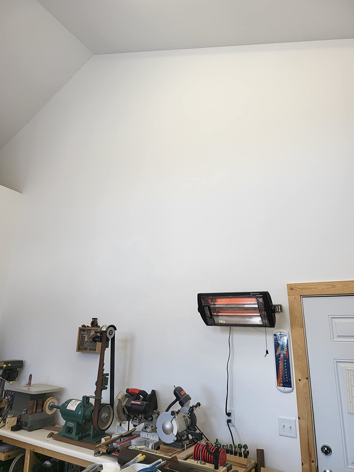 Comfort Zone 1500W Ceiling Mounted Dual Quartz Radiant Heater - Infrared Workshop Heater with 90 Degree Adjustable Tilt, Built-in Halogen Light & Pull String Control customer photo 2