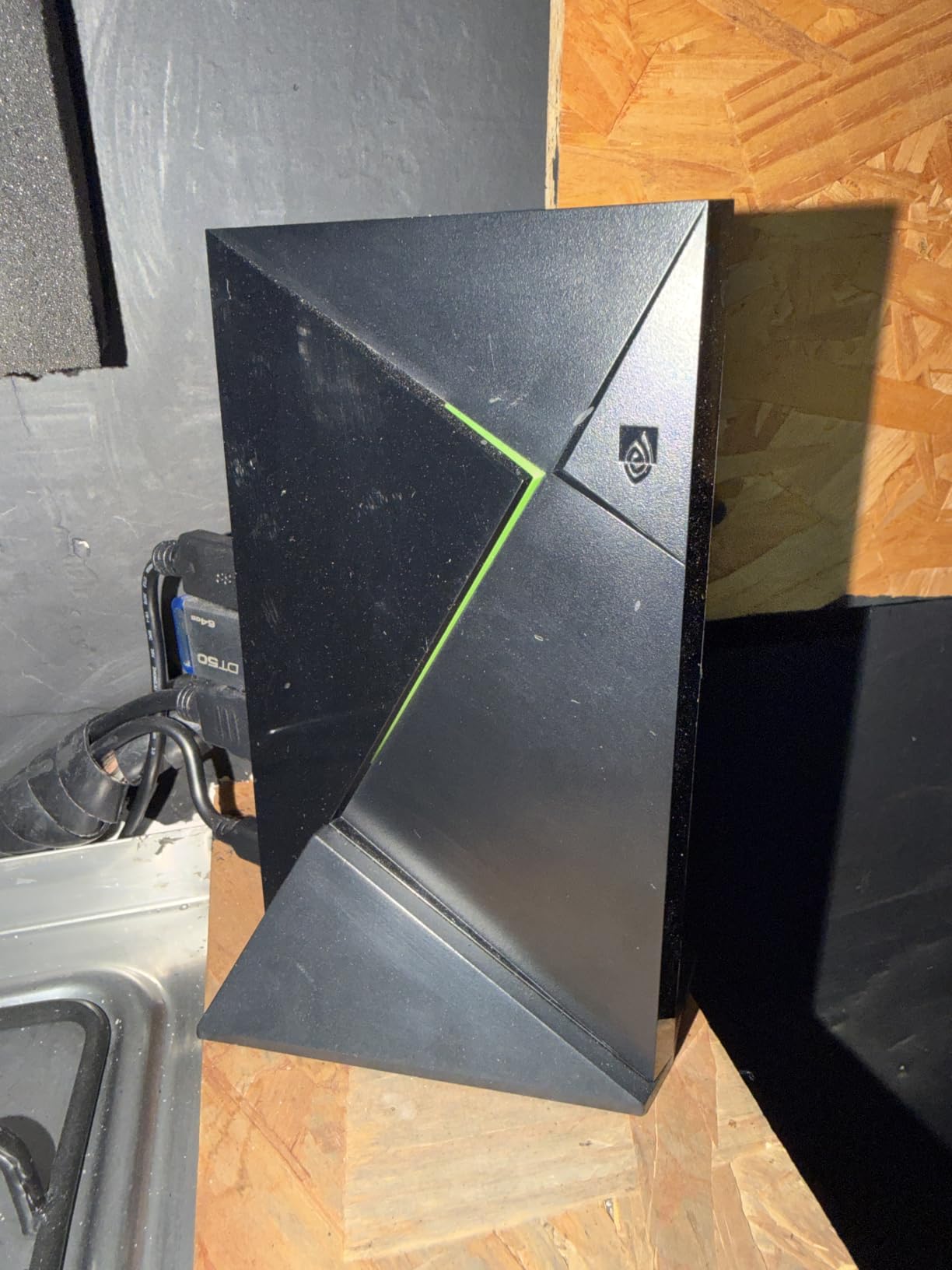 NVIDIA Shield Android TV Pro | 4K HDR Streaming Media Player High Performance, Dolby Vision, 3GB RAM, 2X USB, Works with Alexa customer photo 2
