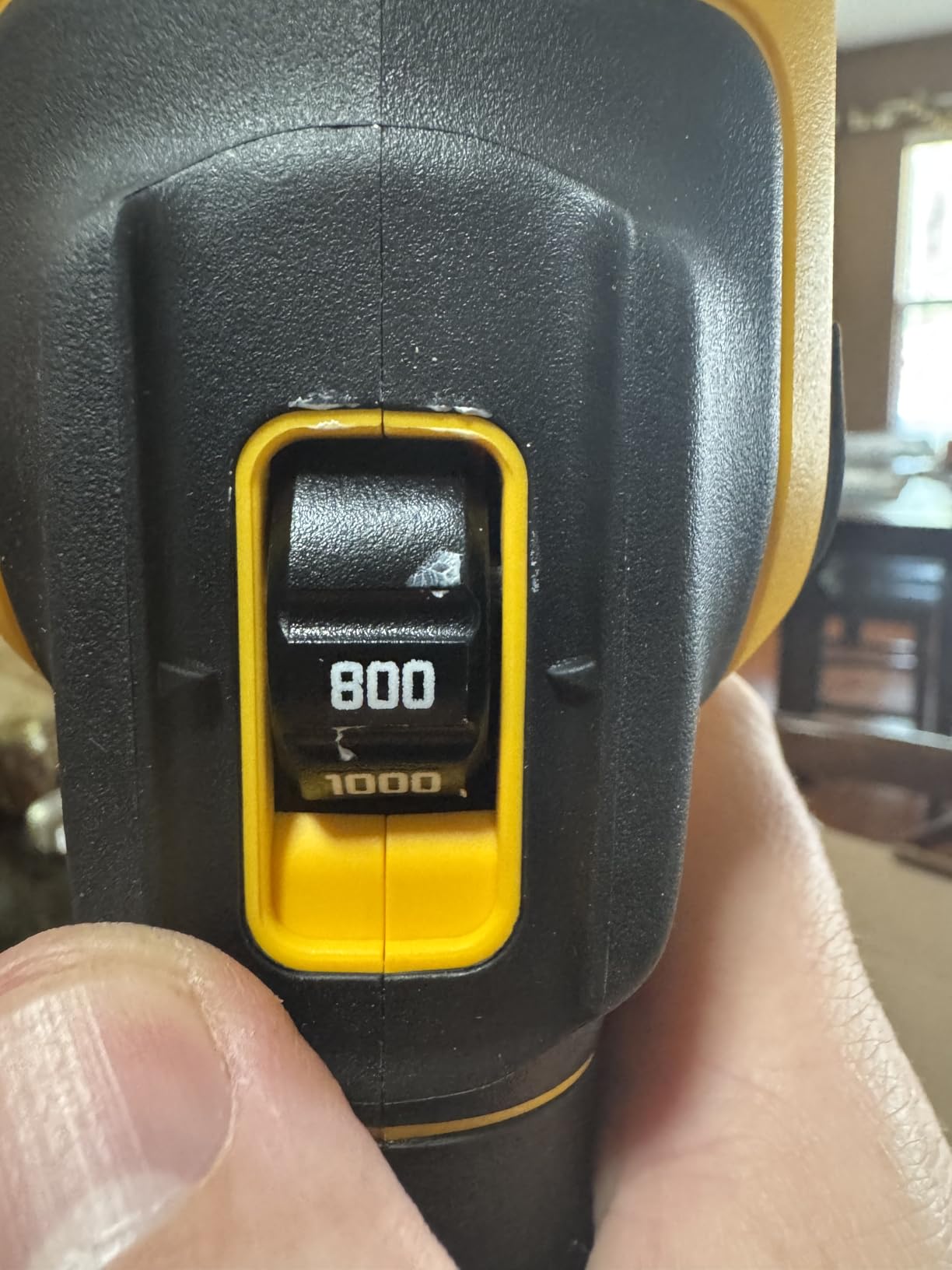 DEWALT 20V MAX* XR Cordless Polisher, Rotary, Variable Speed, 7-Inch, 180 mm, Tool Only (DCM849B) customer photo 2