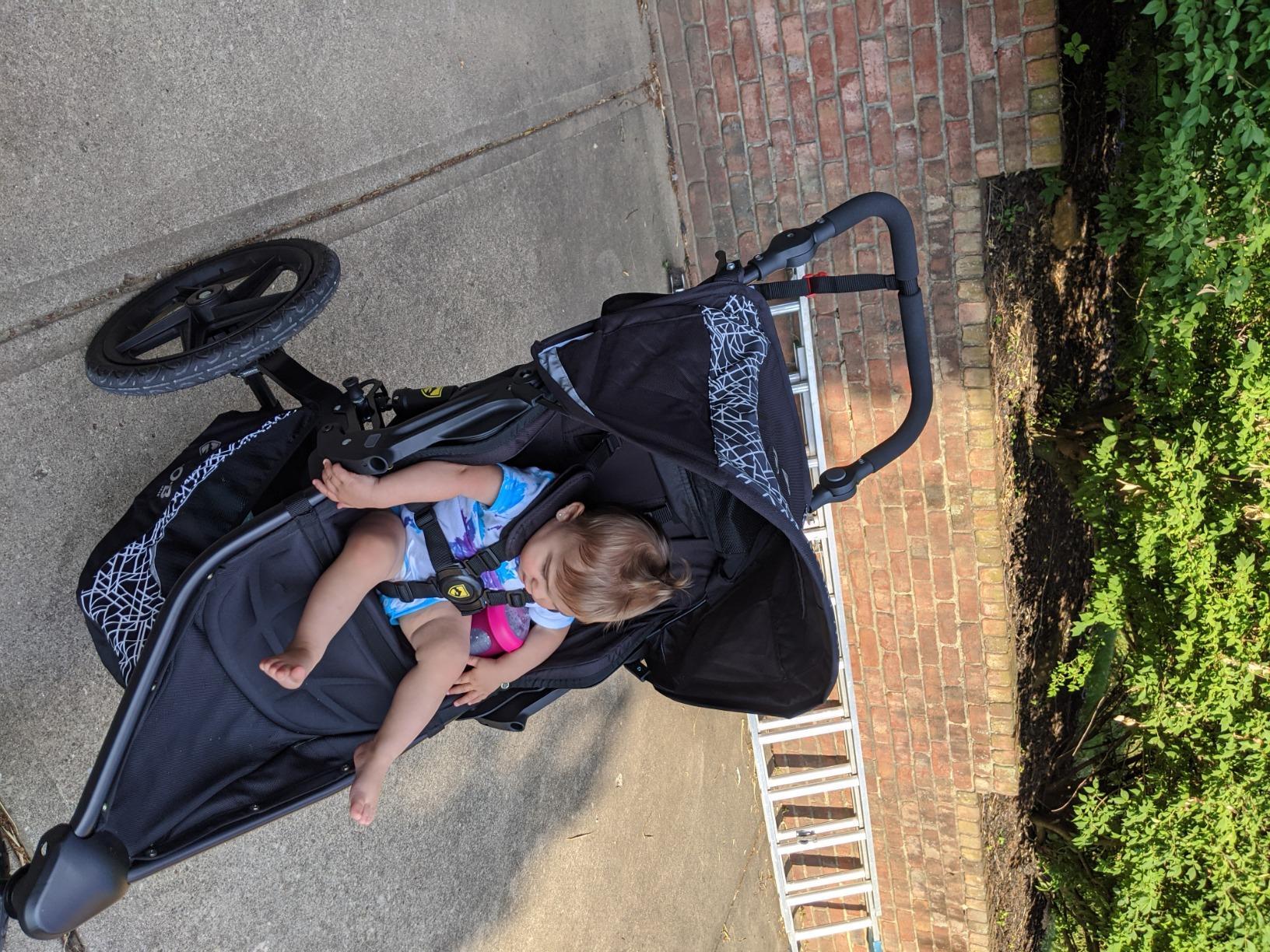 BOB Gear Revolution Flex 3.0 Jogging Stroller - Graphite Black | All Terrain Stroller With Mountain-Bike-Style Suspension & Air-Filled Tires; Car Seat Compatible customer photo 2