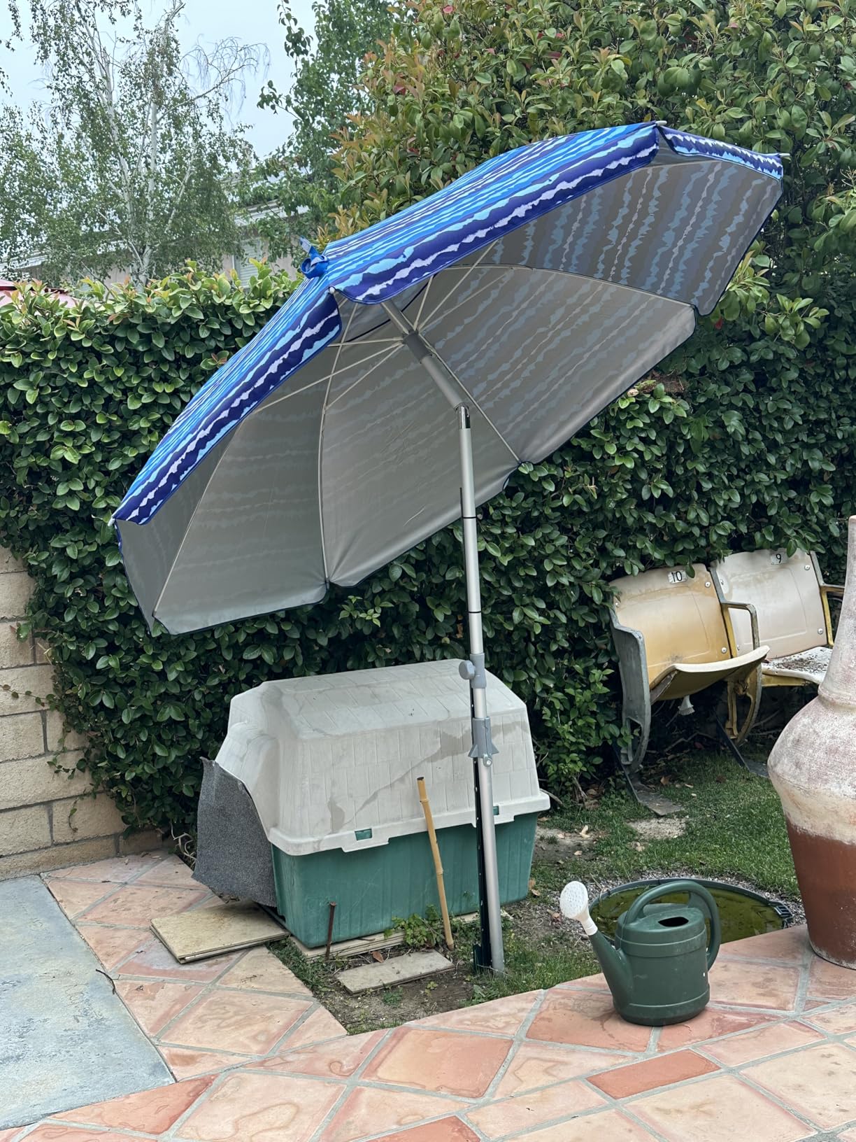 7.2' Beach Umbrella with Sand Anchor, Outdoor Portable Beach Umbrella for Sand with Tilt Pole, Carry Bag, Air Vent customer photo 1