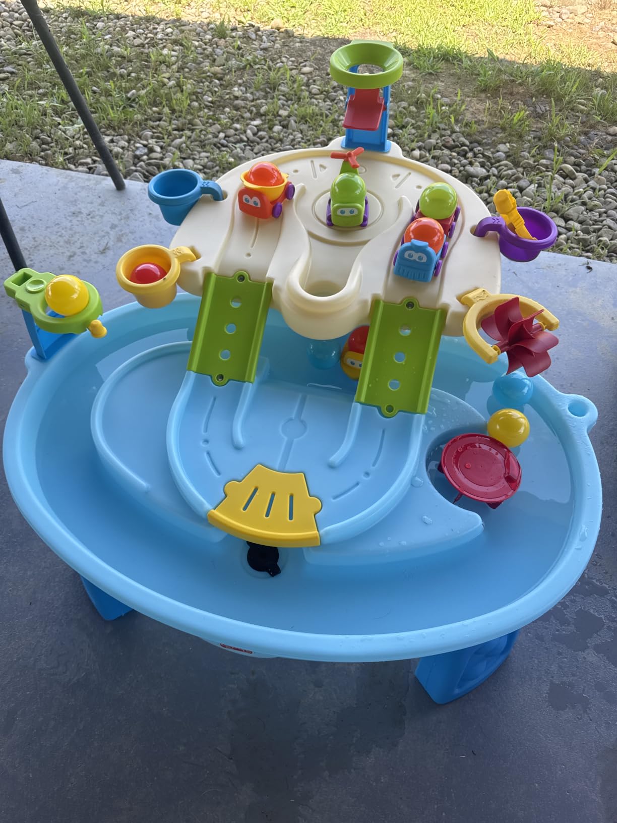 Step2 Ball Buddies Adventure Center Water Table customer photo 1