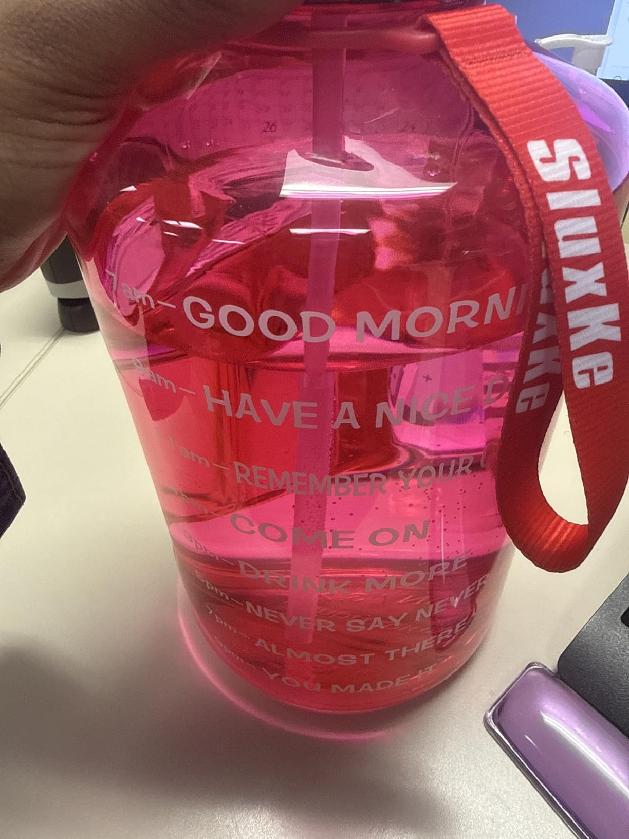 SLUXKE 1 Gallon Motivational Sports Water Bottle with Time Marker, BPA Free 128oz Leak Proof Jug, Black, Plastic, 128 ounces, Fitness, Sports, Outdoor Activities customer photo 1