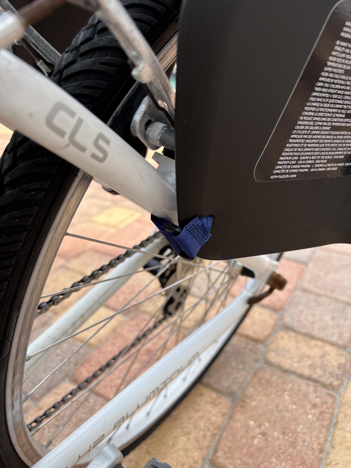 Thule Yepp Nexxt Frame Mount Child Bike Seat customer photo 1