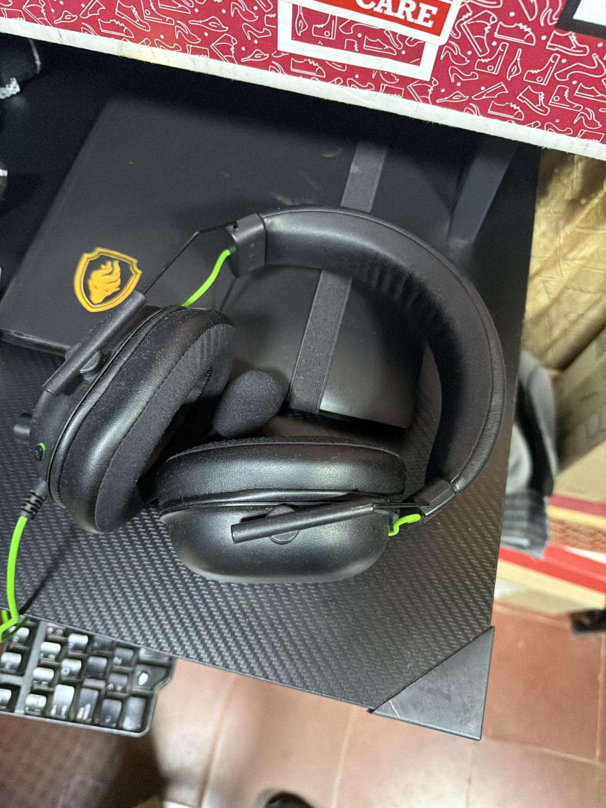 Razer BlackShark V2 X Gaming Headset: 7.1 Surround Sound - 50mm Drivers - Memory Foam Cushion - For PC, PS4, PS5, Switch - 3.5mm Audio Jack - Black customer photo 1