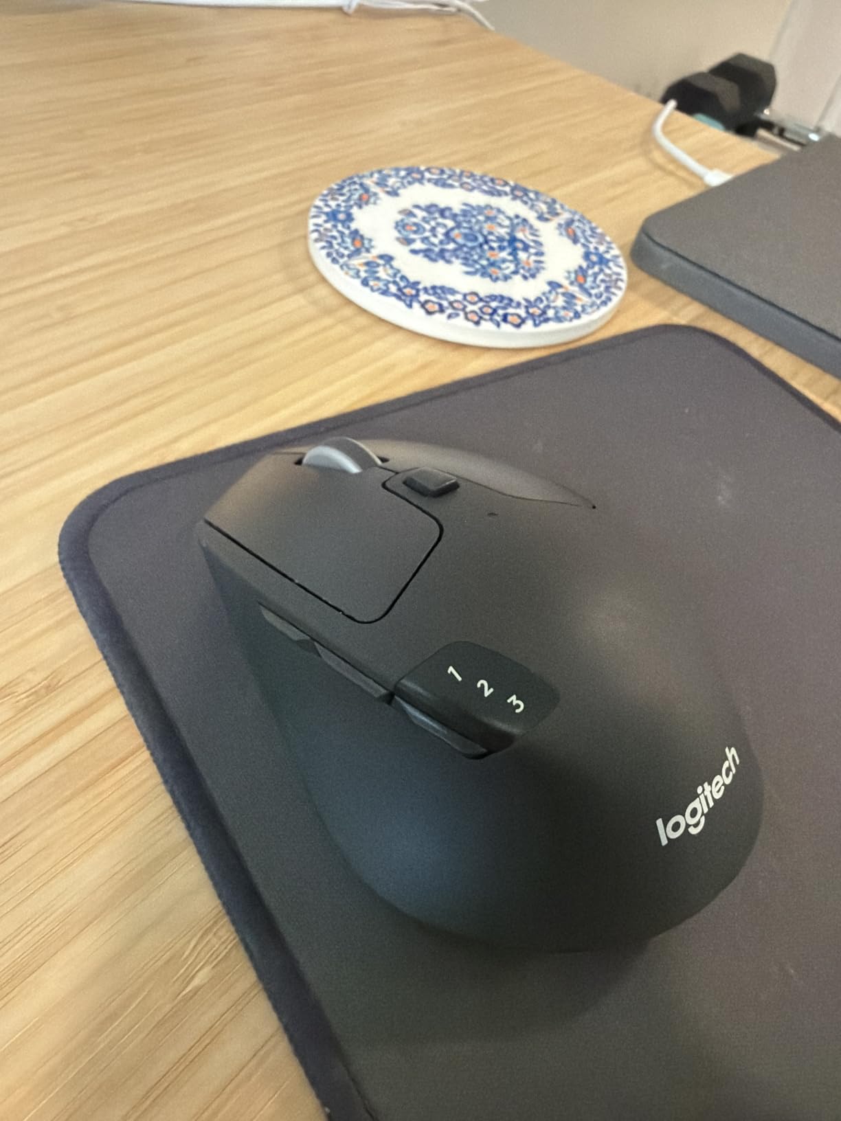 Logitech M720 Triathalon Full Size Multi-Device Wireless Mouse - Black | Connect via Bluetooth or included USB-A receiver, pair up to 3 devices customer photo 1