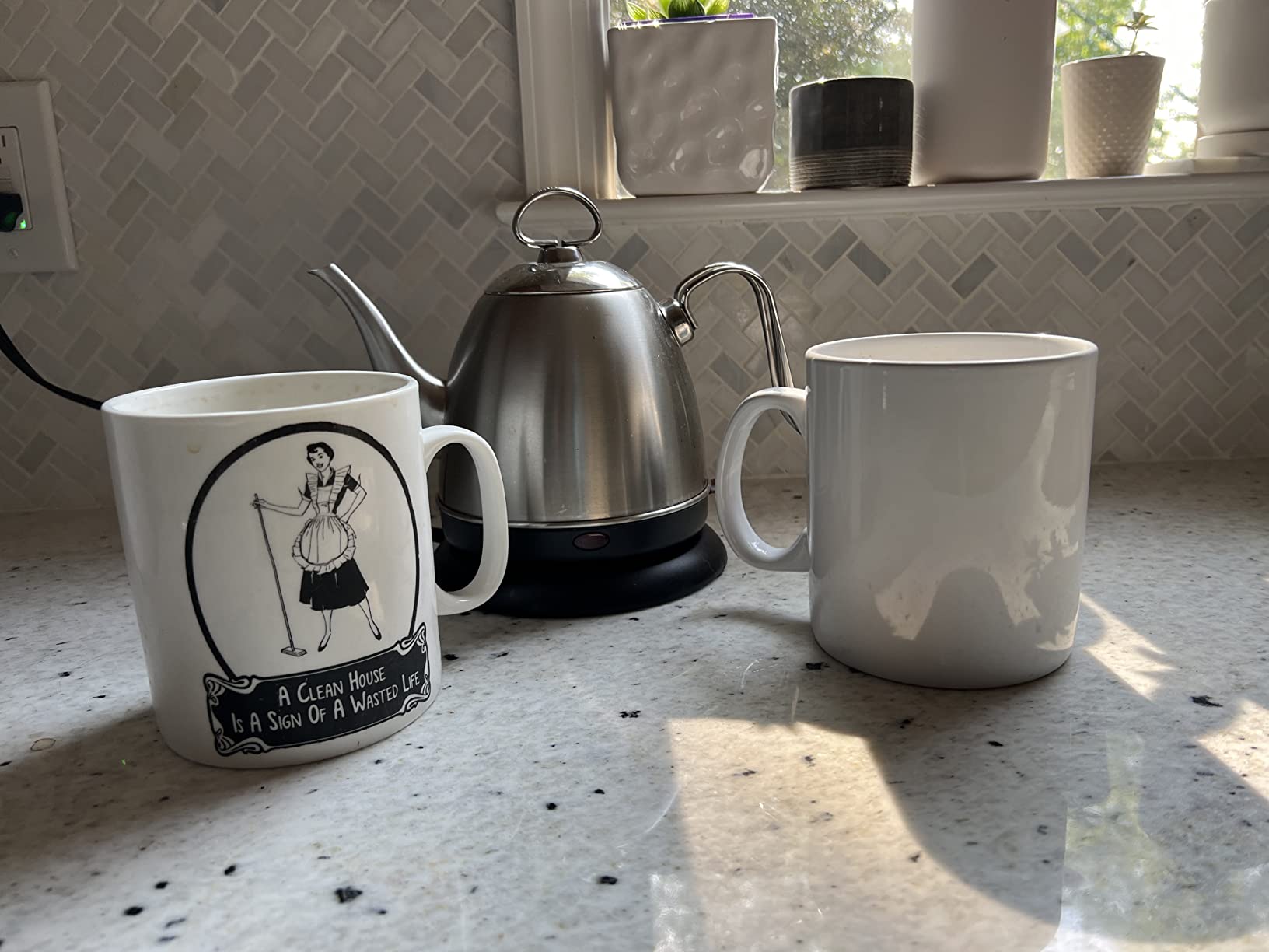 BYCNZB 30oz Super Large Ceramic Coffee Mugs Large Handles Set of 2 (black) customer photo 2