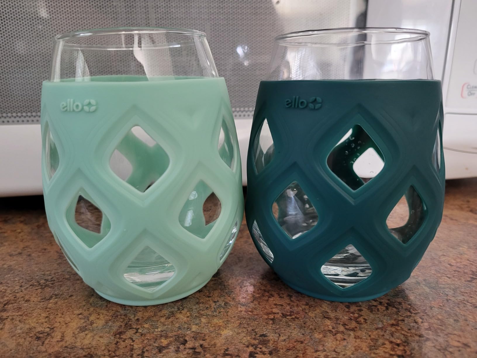 Ello Cru 17oz Stemless Wine Glass Set with Protective Silicone Sleeves, 4 Pack Cocktail Glass Perfect for Summer Patios and Parties Holiday Gifting Her Him Mother's Day, Dishwasher Safe, Cosmos customer photo 1