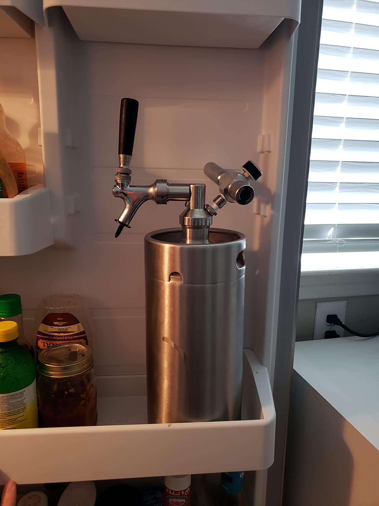 TMCRAFT 128oz Mini Keg Growler, Pressurized Stainless Steel Home Keg System customer photo 1