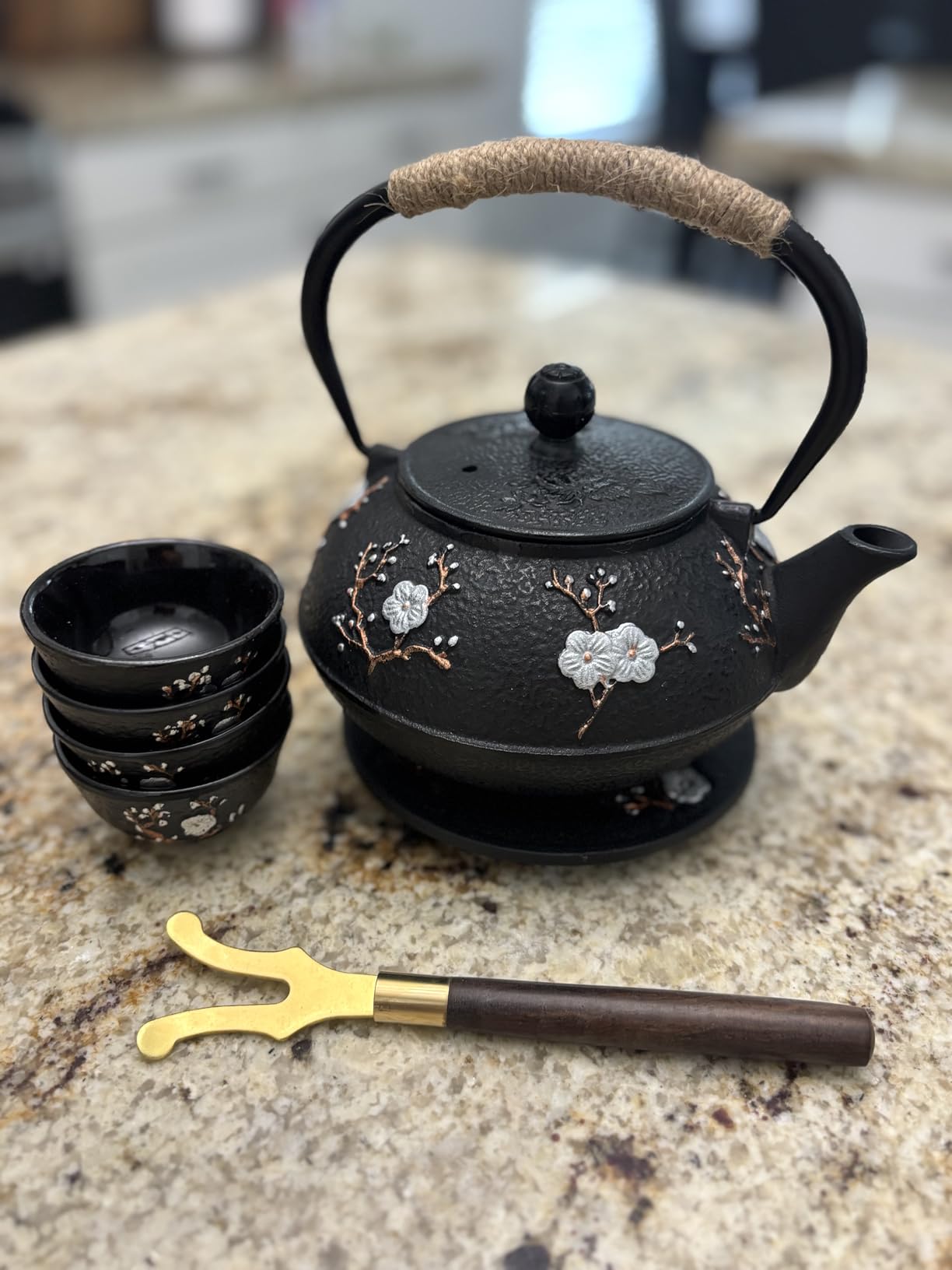Japanese Style Cast Iron Teapot with Infuser Trivet Tetsubin Kettle | Chinese Tea Set for Adults Iron Tea Pots with 4 Tea Cups Black (Magpie and Plum Pattern) customer photo 2