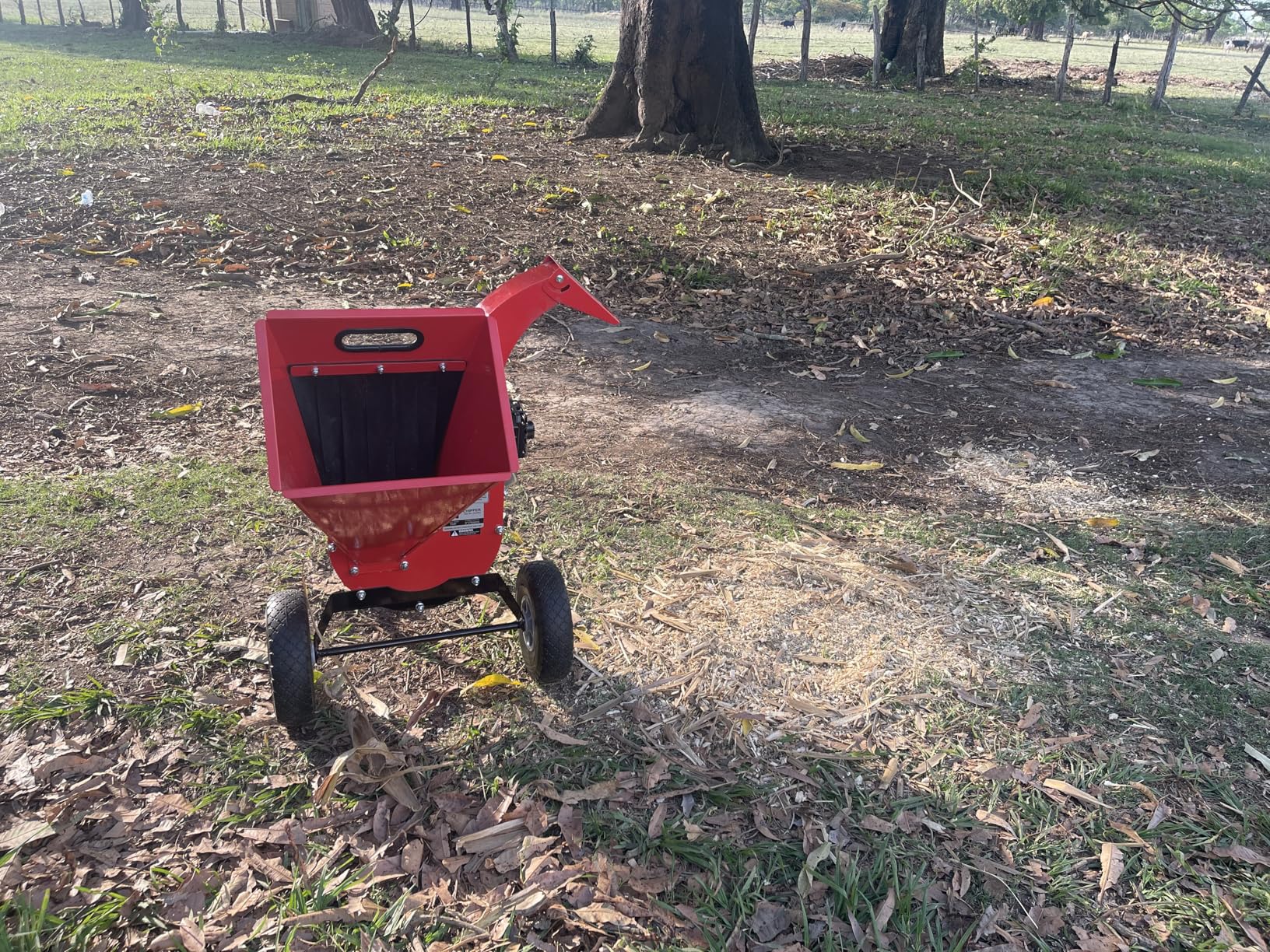 GreatCircleUSA Mini Wood Chipper Shredder Mulcher Ultra Duty 7 HP Gas Powered 3