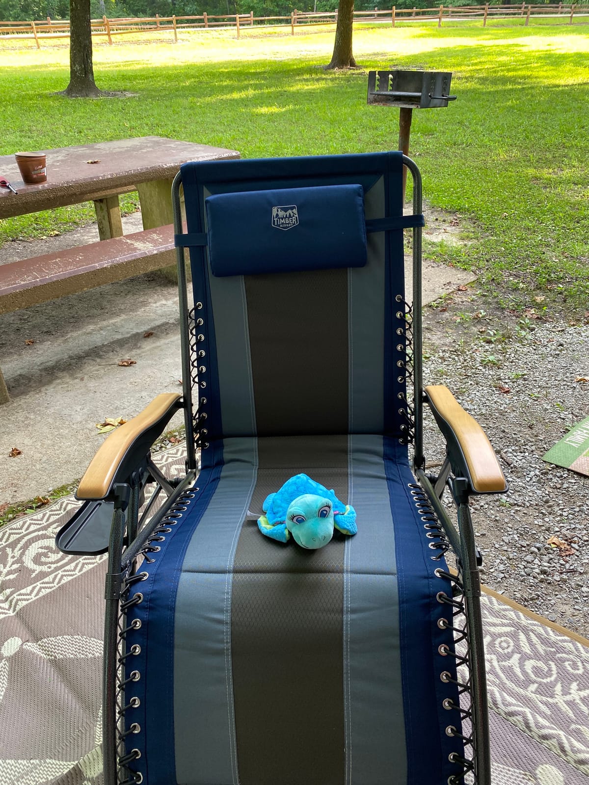 Timber Ridge Oversized Zero Gravity Chair, Padded Reclining Lounge Chair with Adjustable Headrest & Cup Holder, Heavy Duty Support 350 lbs, Foldable for Camping, Lawn, Outdoor & Indoor | 72