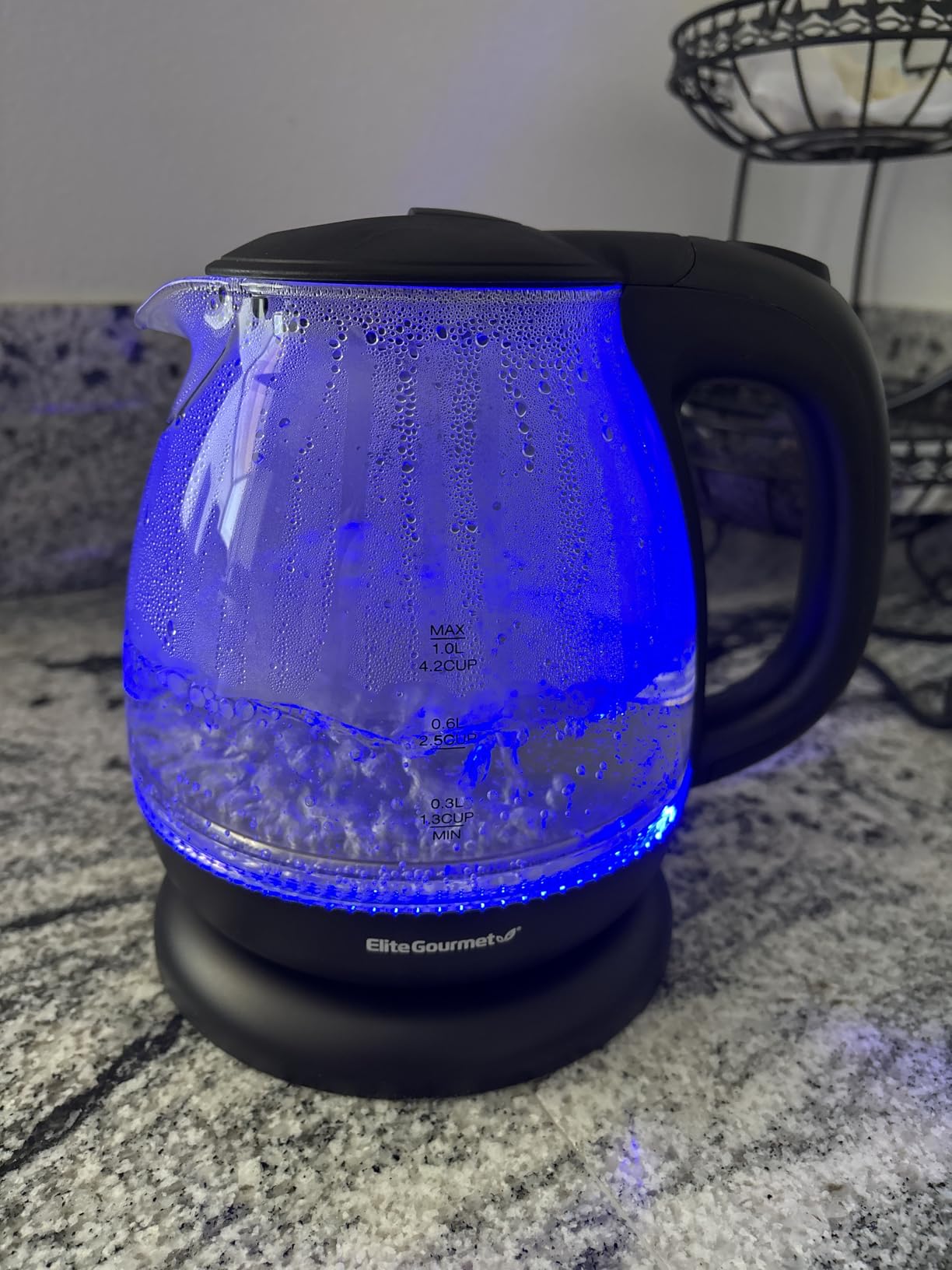 Elite Gourmet EKT1001 1.0L Glass Kettle, 1100W, Cordless Base, Black customer photo 2
