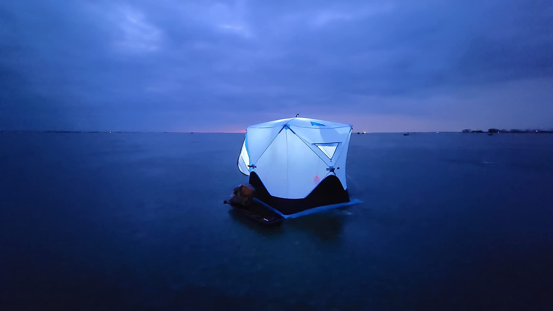 Outsunny Person Ice Fishing Shelter Portable Insulated Light Blue | Pop-up Ice Fishing Tent, Ice Shanty, 2 Doors, Carrying Bag customer photo 1