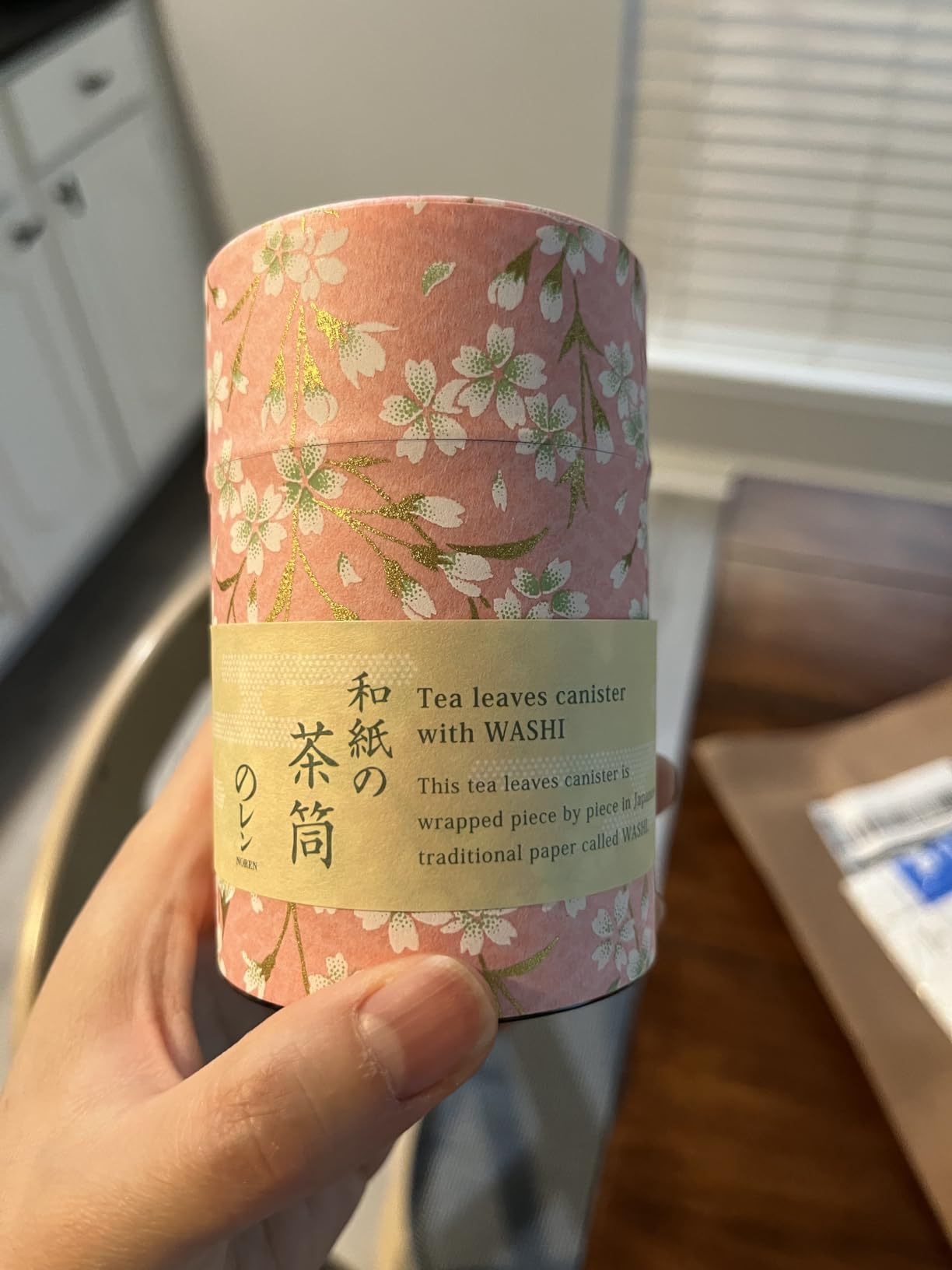 NOREN Japanese Tea Canister Tin (Yuzen Washi Paper), 3.5oz Size Made in JAPAN with Includes Inner Lid of Airtight Damp-Proof/Kitchen Jar for Loose Leaf Coffee Tea (Sakura of Kyoto/Navy) customer photo 2