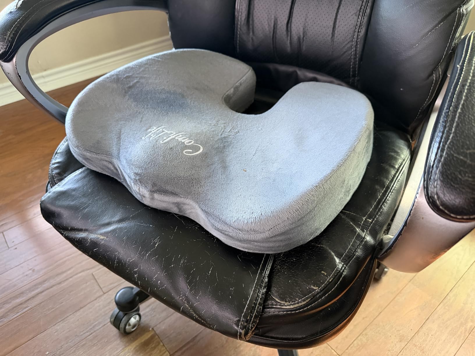 ComfiLife Premium Gel & Memory Foam Seat Cushion - Doctor Recommended Office Chair Cushion, Car Seat Cushion - Chair Cushions for Back & Sciatica Pain Relief - Seat Cushions for Office & Desk (Black) customer photo 2