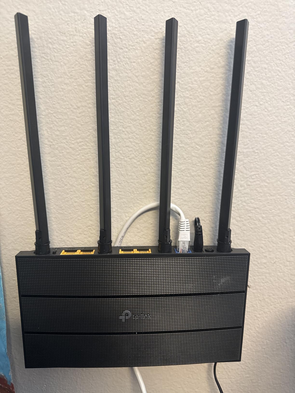 TP-Link AC1200 Gigabit Dual Band WiFi Router (Archer A6) | MU-MIMO Wireless Internet Router, 4 x Antennas, OneMesh and AP Mode, Long Range Coverage customer photo 1