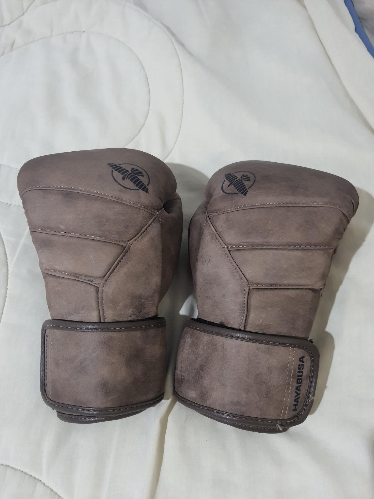 Hayabusa T3 LX Leather Boxing Gloves | Leather Boxing Gloves, Training Gloves Men and Women, Sparring Gloves, Heavy Bag Gloves, 16oz Boxing Gloves, Muay Thai Gloves customer photo 1