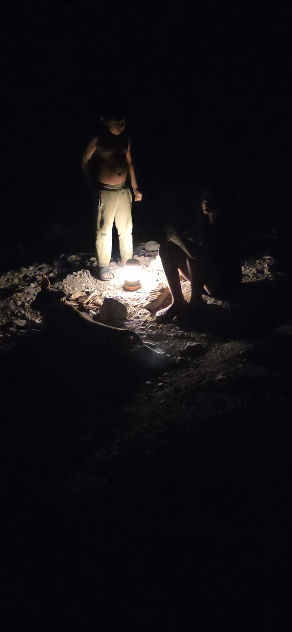 AYL 1800LM Rechargeable Camping Lantern customer photo 1