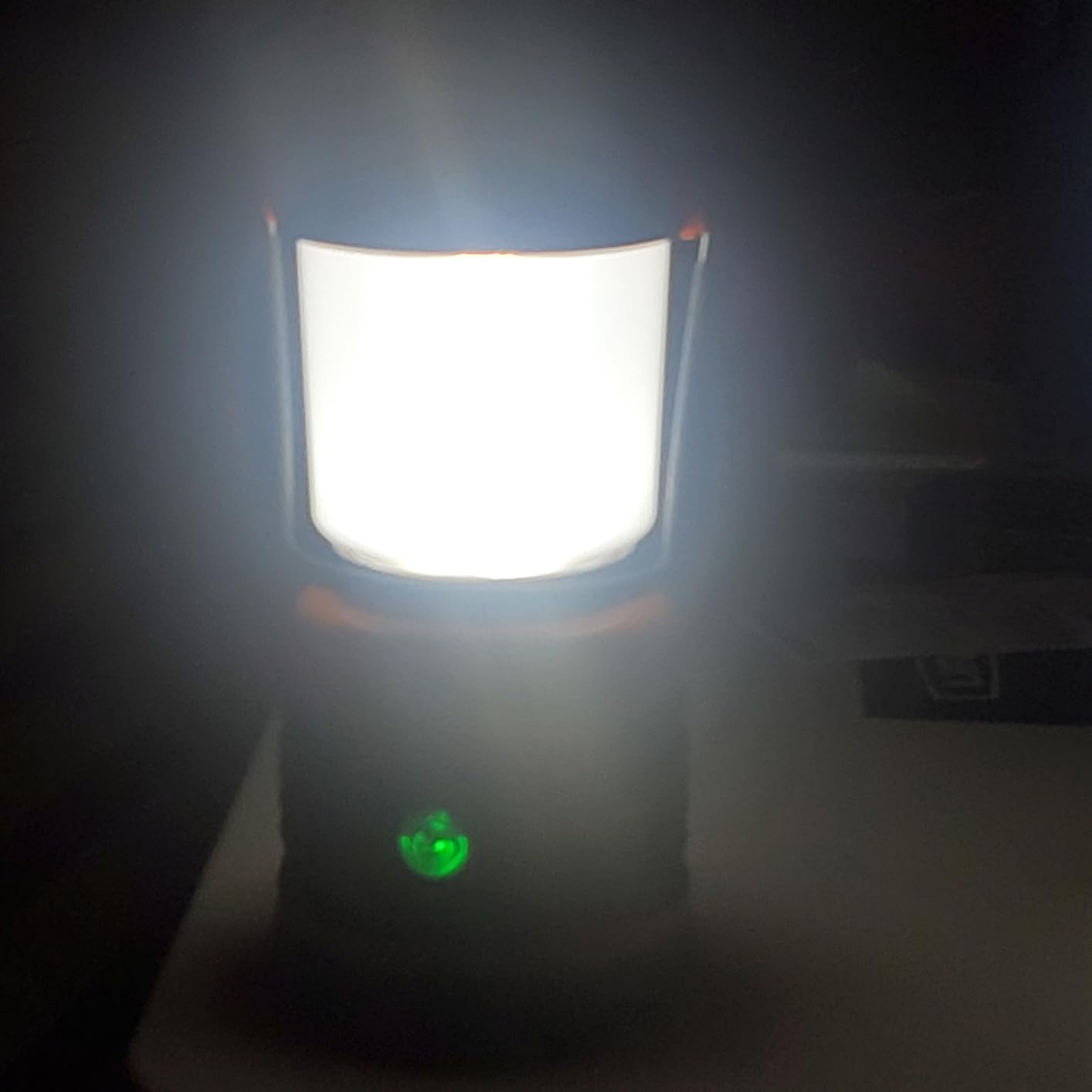 AYL 1800LM Rechargeable Camping Lantern customer photo 2