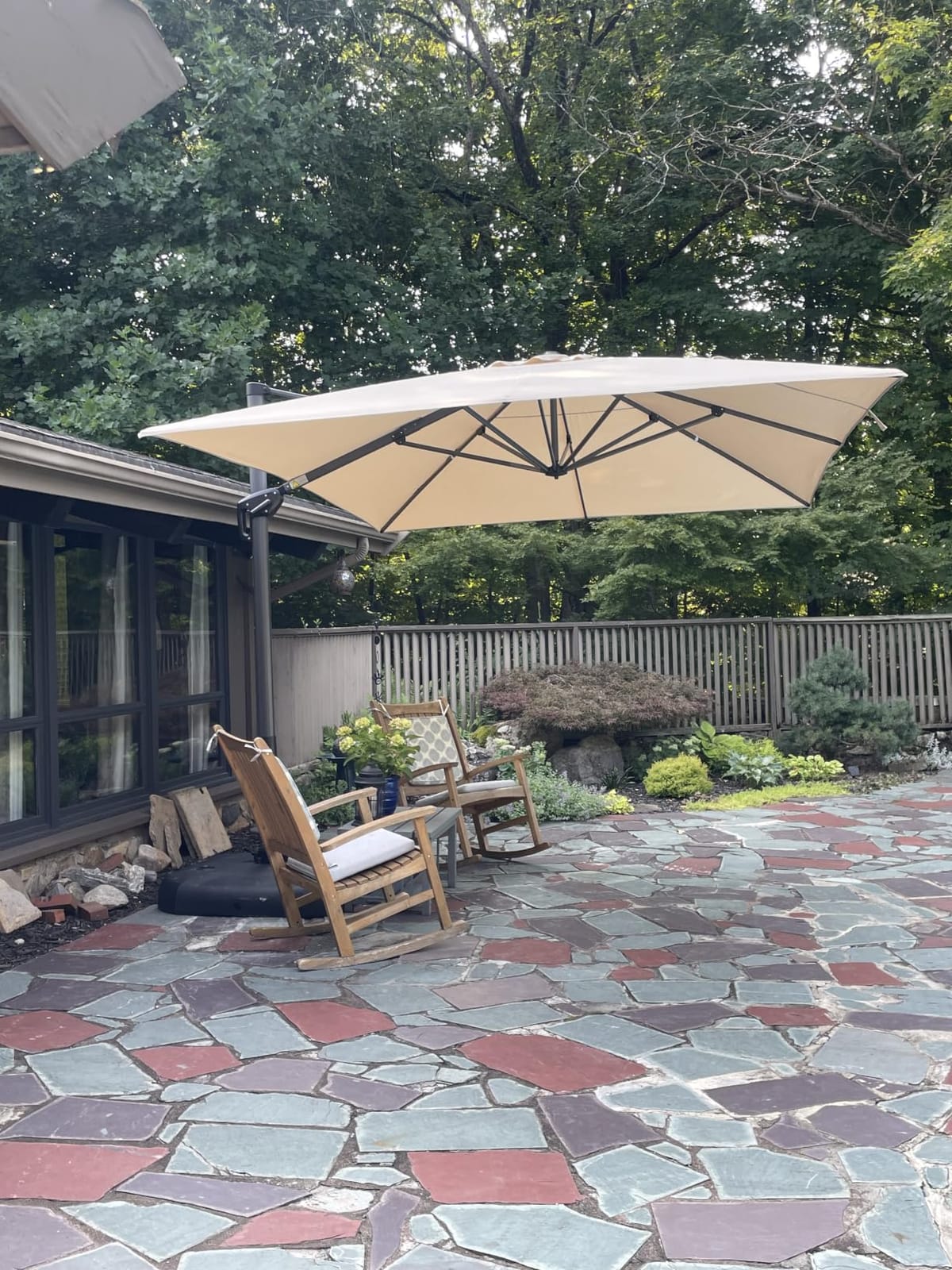 PURPLE LEAF Cantilever Umbrella 10 Feet Round Smooth 360° Rotation Beige | Rock-Solid Stability, Smooth One-Hand Adjustment, Expansive Shade Coverage customer photo 1