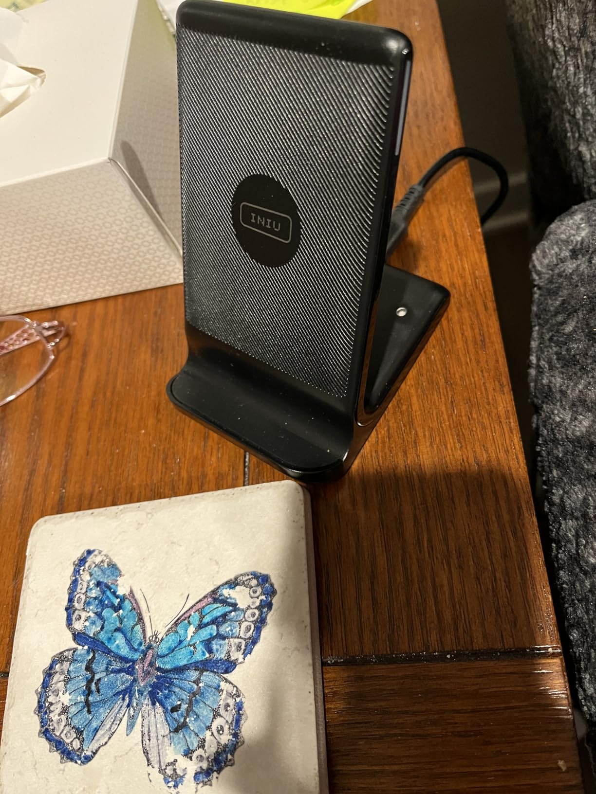 INIU Wireless Charger, 15W Fast Wireless Charging Phone Station with LED | Sleep-Friendly Adaptive Light, Exclusive Temp°Guard, Wireless Charging Station for iPhone 17 16 Pro Max, Samsung S25 S24 etc customer photo 2