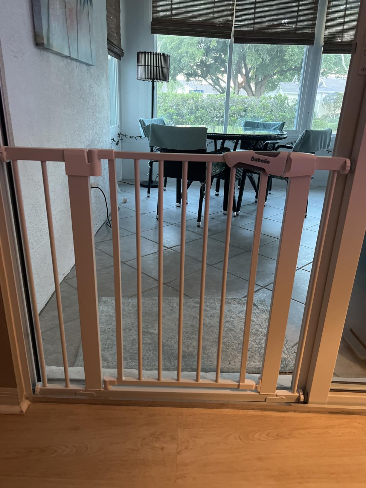 Babelio Pressure Mounted Baby Gate for Stairs, PressGuard Dog Gate | Triple-Lock, Pressure/Wall Mount No Drilling, Heavy Duty, Auto Close, Easy Install for Doorways/Kitchens/Hallway, White customer photo 2