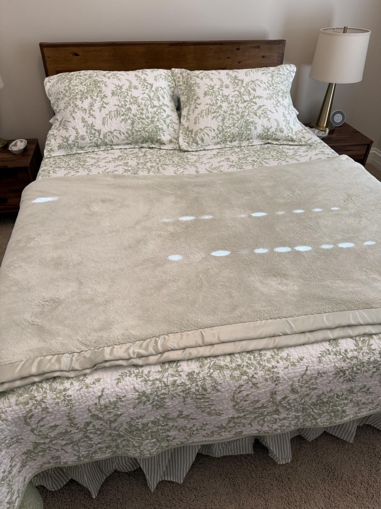 Laura Ashley - Queen Bedskirt, 100% Cotton Fabric, 14.5