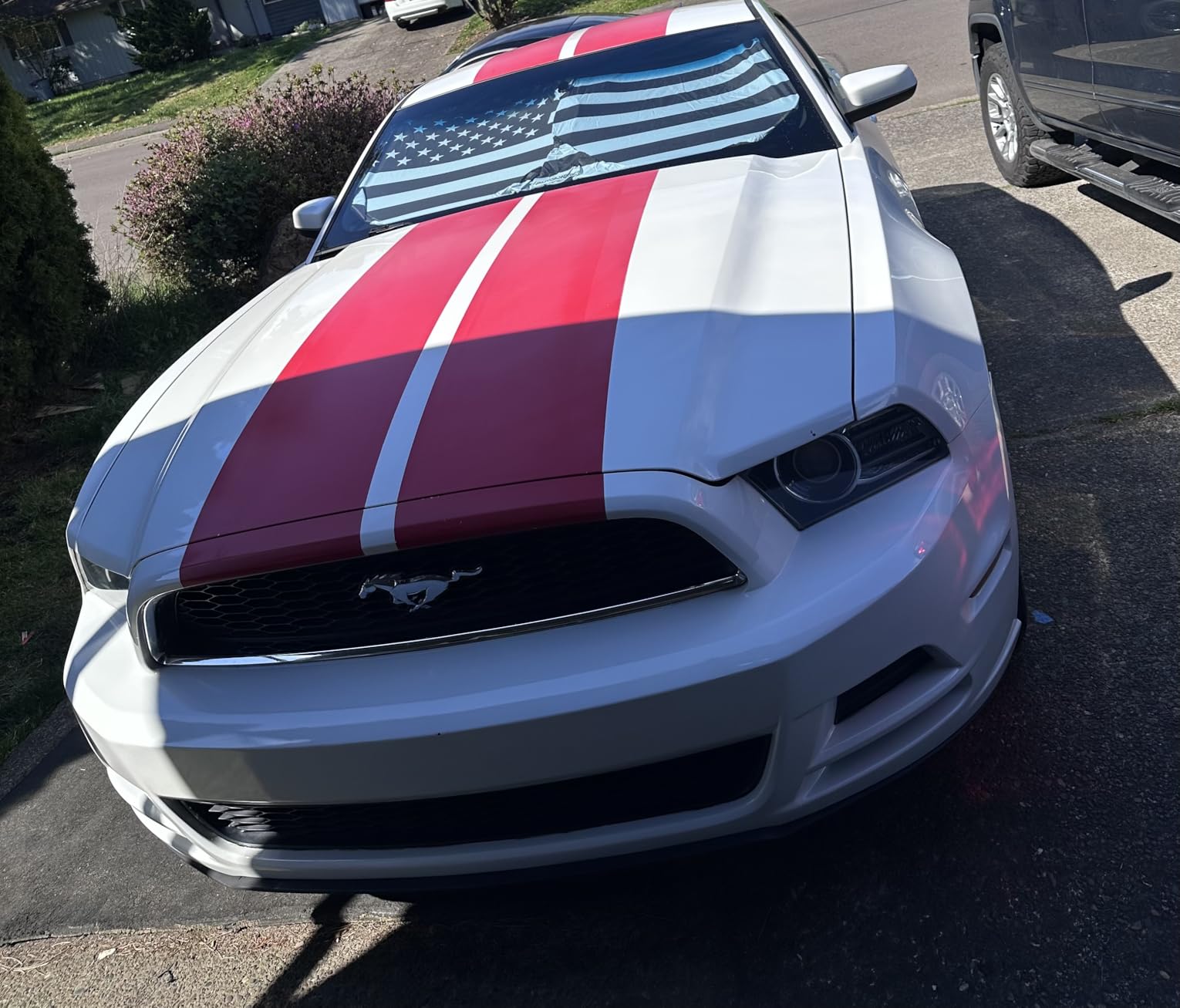 1-Piece Windshield Sun Shade American Flag USA Patriotic Design customer photo 2