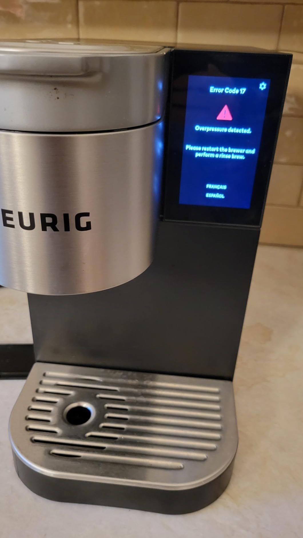 Keurig K-2500 Single Serve Commercial Coffee Maker customer photo 1