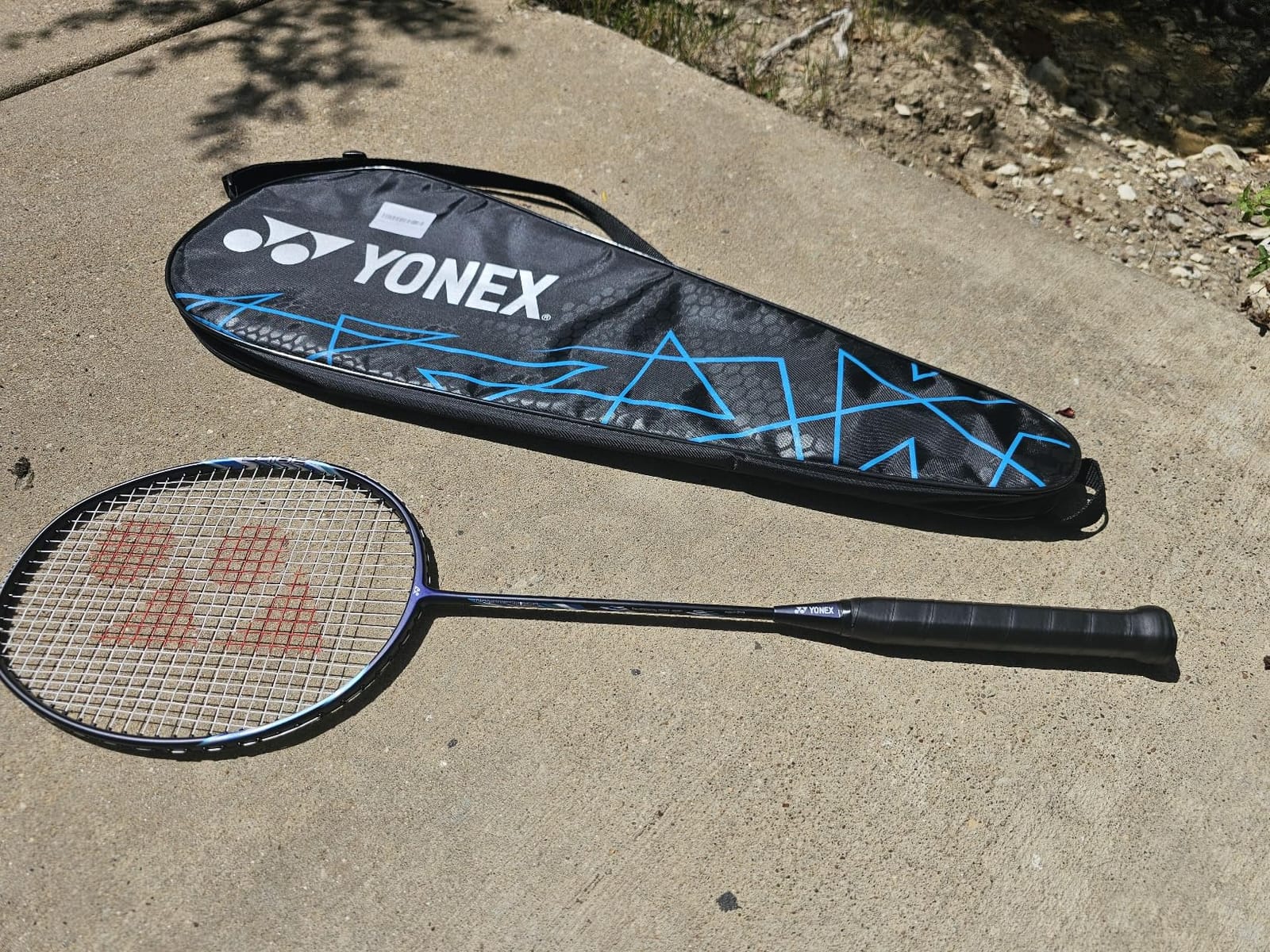 YONEX Astrox Smash Badminton Racket, Black/red customer photo 1