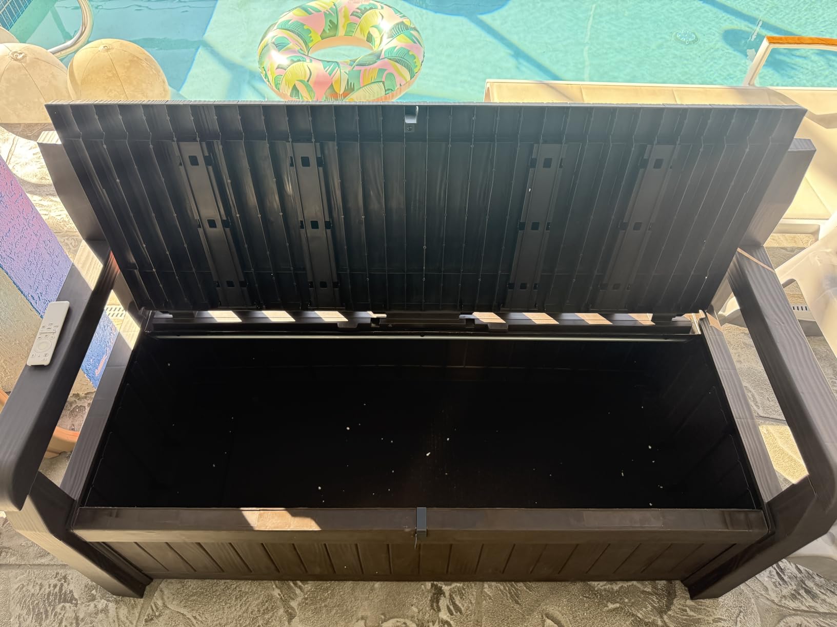 Keter Solana 70 Gal Outdoor Storage Bench for Patio and Pool Accessories, Brown, Resin, Seating, Weatherproof, Lockable, Durable, Easy Assembly customer photo 1