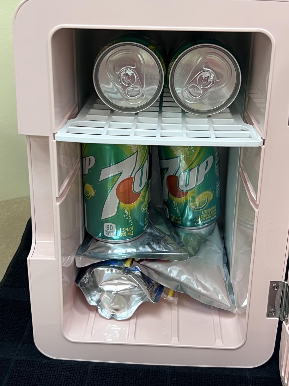 FRIGIDAIRE Mini Personal Fridge Cooler, LED Lighted Mirror, 6.5L Capacity, 9 Cans, 100% Freon-Free & Eco Friendly, for Makeup, Skincare, Portable, Pink customer photo 1