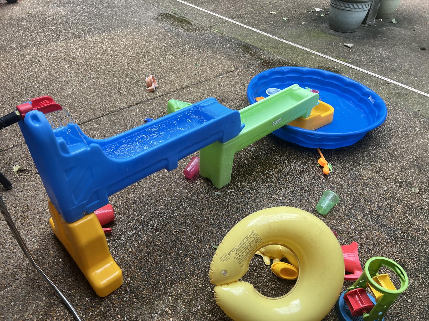 Simplay3 Rushing River Falls Multi-Level Outdoor Water Play Table customer photo 1