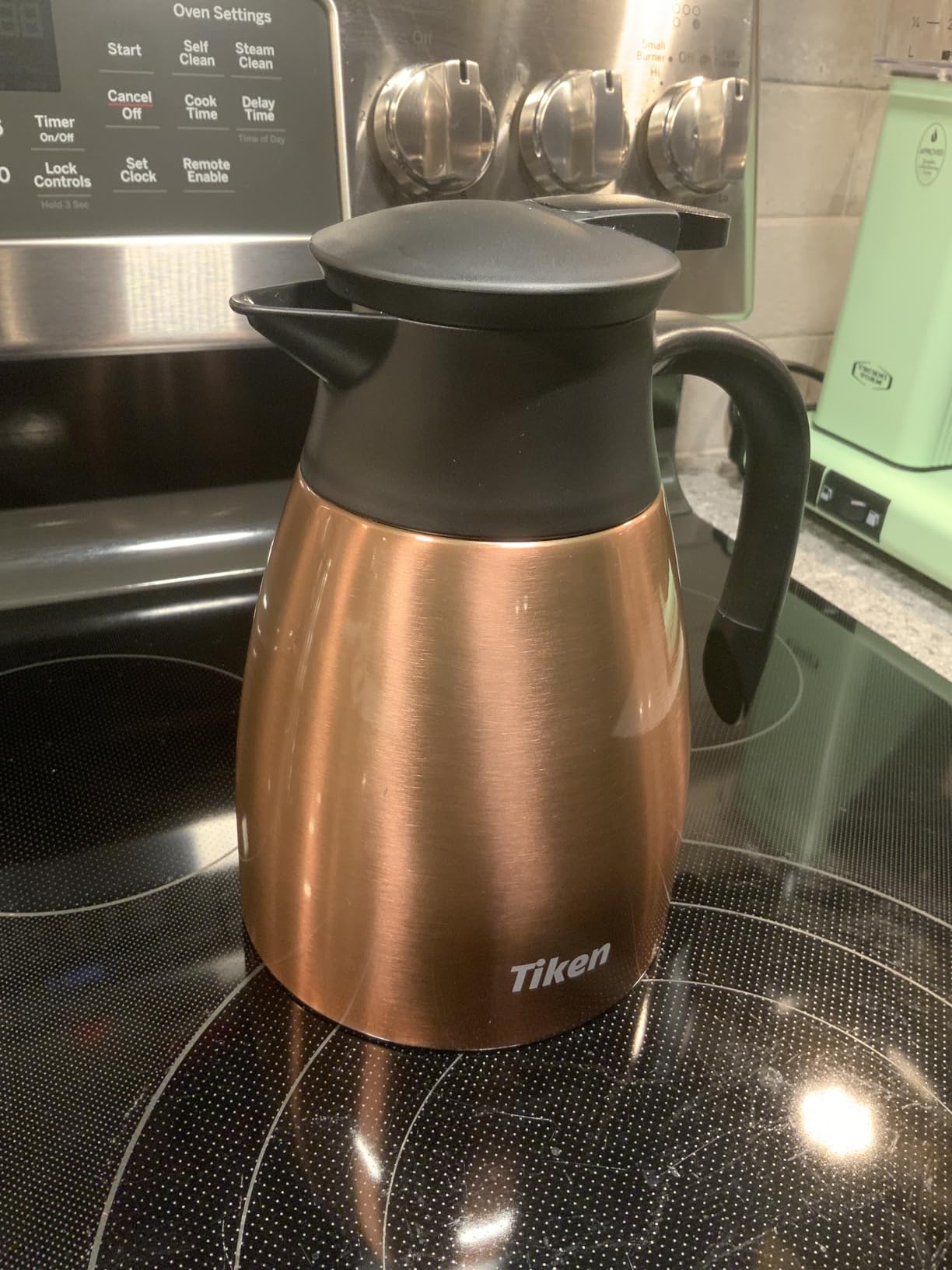 Tiken 34 Oz Thermal Coffee Carafe, Stainless Steel Insulated Vacuum Coffee Carafes For Keeping Hot, 1 Liter Beverage Dispenser (Silver) customer photo 2