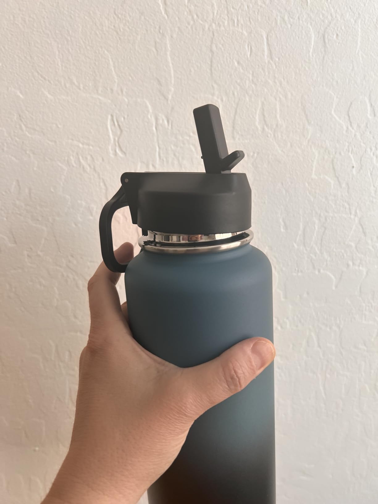 Half Gallon Water Bottle Insulated with Straw & 3 Lids, Coolflask 64 oz Water Jug Large Metal Stainless Steel Wide Mouth for Sports, Gym or Office, Non-BPA Keep Cold 48H Hot 24H, Samurai Cyan customer photo 1