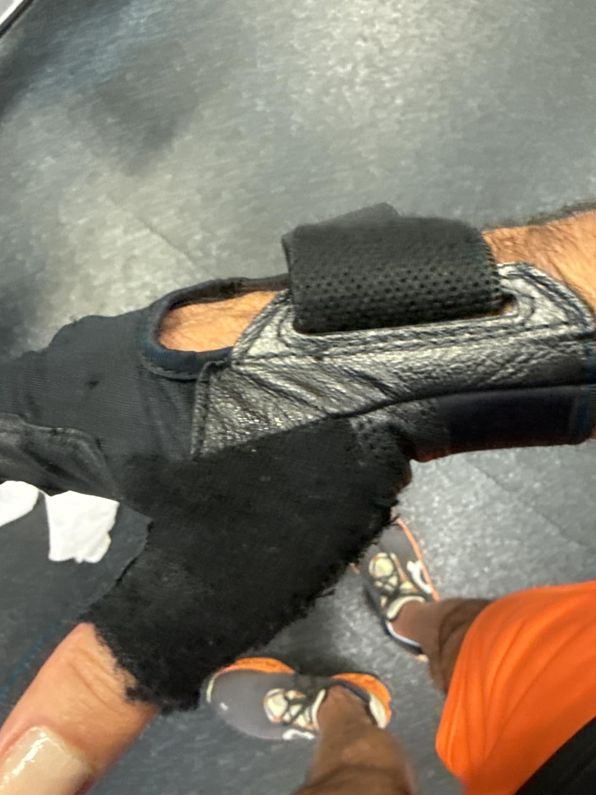 Under Armour Men's Weightlifting Glove customer photo 1