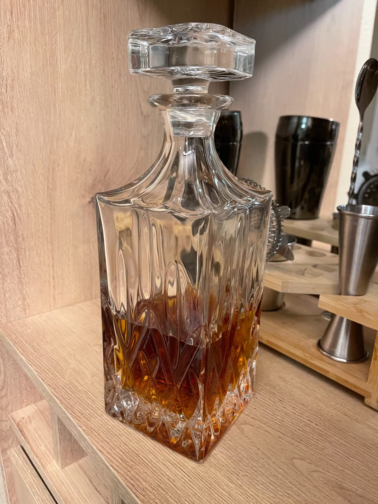 Whiskey Decanter With Glass Stopper, 25 oz Liquor Decanter For Alcohol, Wine, Scotch, Brandy or Bourbon Decanter, Lead-Free Crystal Decanter customer photo 1