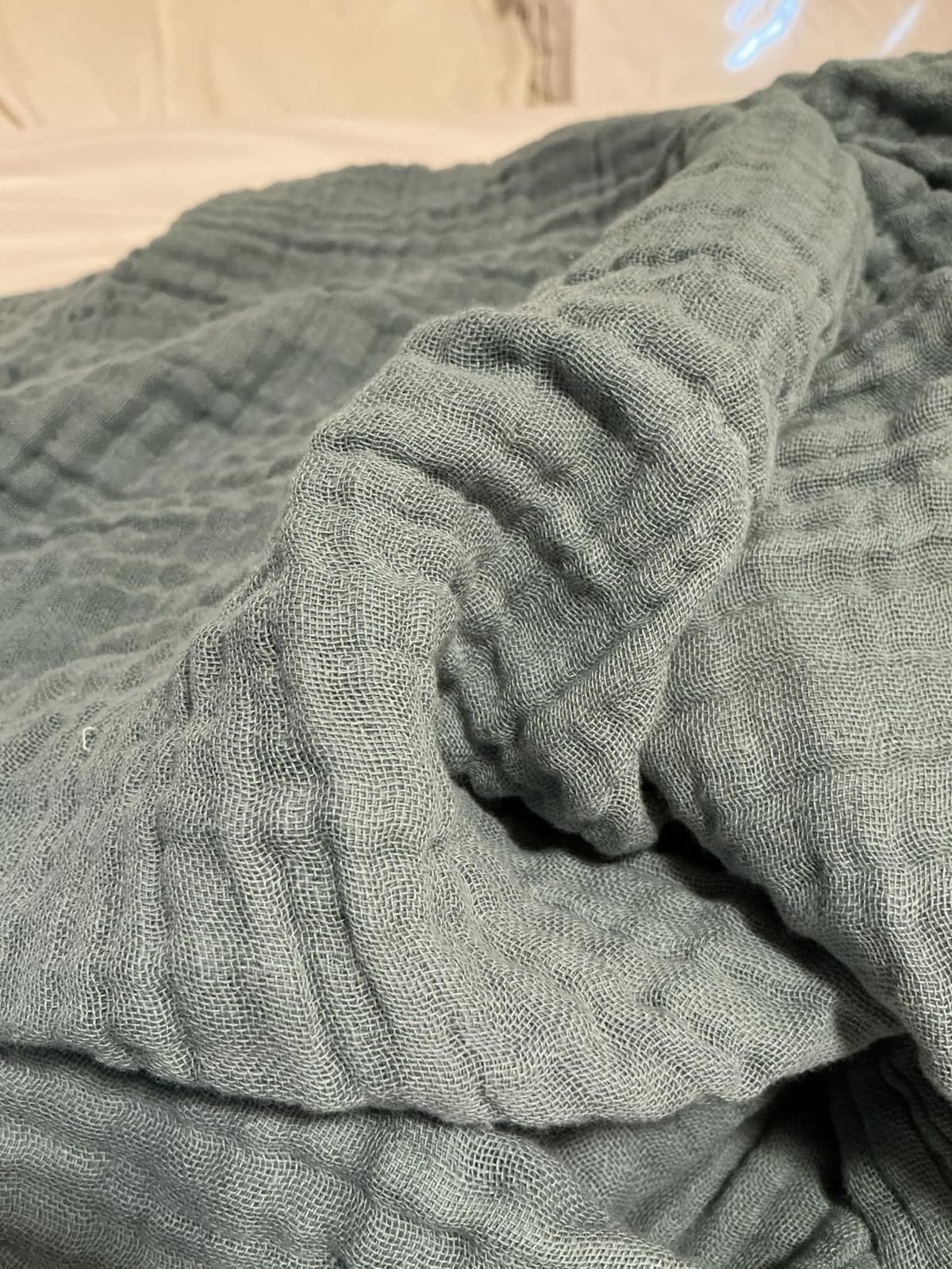 EMME Muslin Throw Blanket for Adults 100% Cotton Blankets for Couch 4-Layer Summer Breathable Gauze All Season Soft and Lightweight Pre-Washed (Teal, 50x71) customer photo 1