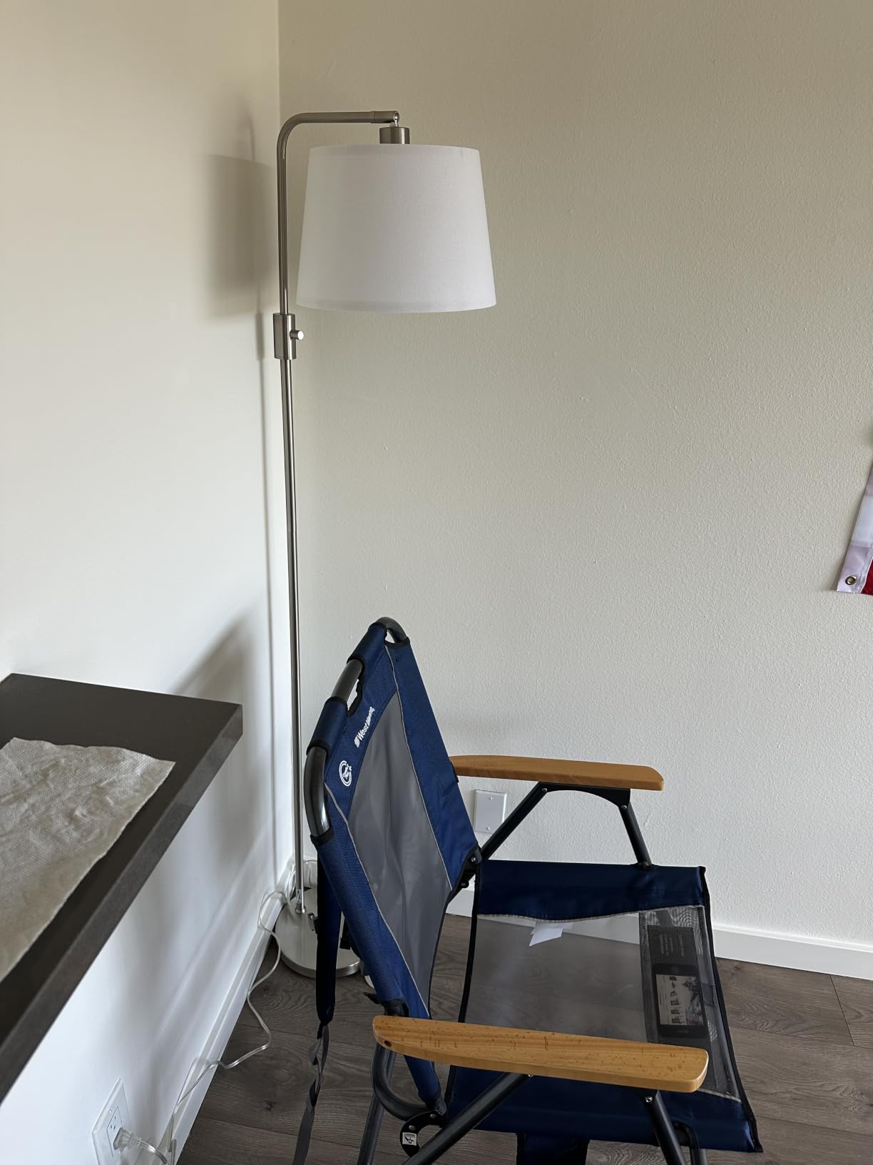 Nintiue 【Upgraded】 Dimmable Floor Lamp, 1000 Lumens LED Bulb Included, Arc Floor Lamps for Living Room Modern Standing Lamp with Linen Shade, Tall Lamp for Bedroom Office Reading Dining Room- Black customer photo 1