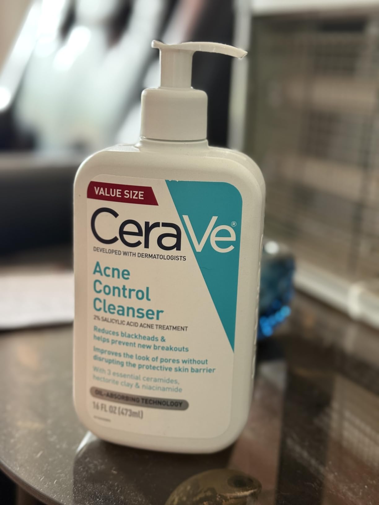 CeraVe Acne Control Cleanser, Face Wash with 2% Salicylic Acid, 8 oz customer photo 2