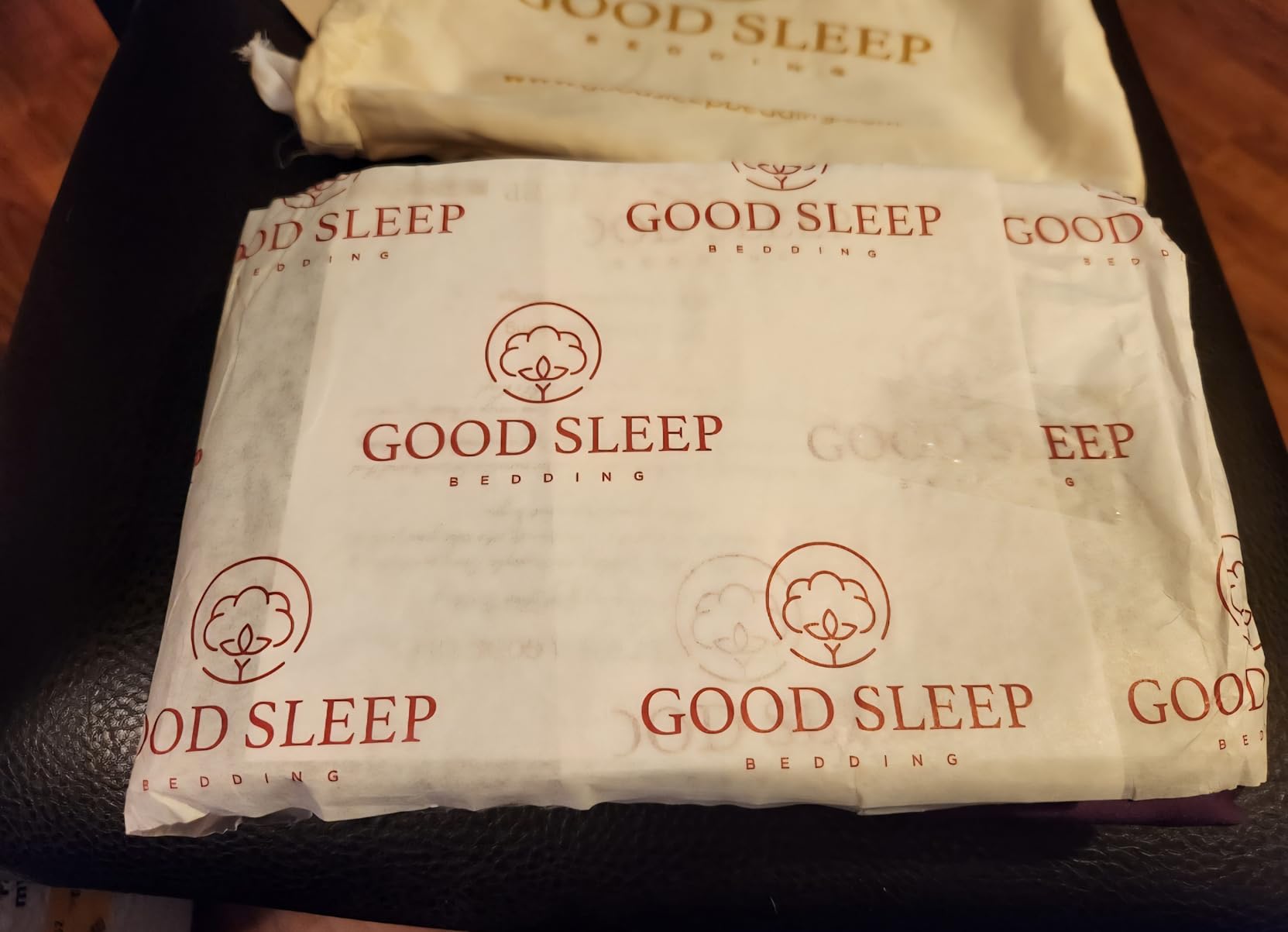1000 TC Standard Pillowcases Set of 4 100% Egyptian Cotton Pillow Cases | Long Staple Cotton & Sateen Weave, Silky Soft Hotel-Like Bed Pillow Covers for Comfy Sleeping, Snug Fit - White customer photo 1