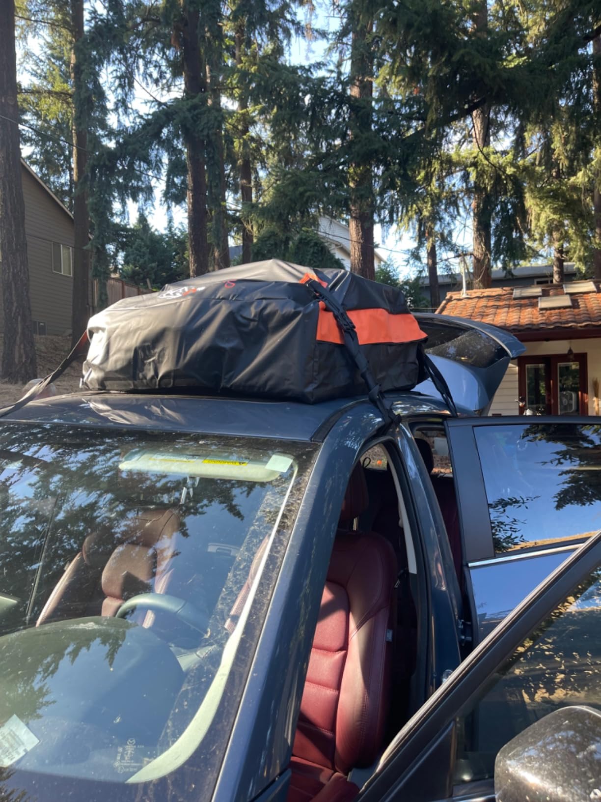 Car Rooftop Cargo Carrier Bag, 21 Cubic Feet 100% Waterproof Heavy Duty 840D Car Roof Bag for All Vehicle with/Without Racks - Anti-Slip Mat, 6 Door Hooks, Storage Bags, 2 Extra Straps, Luggage Lock customer photo 2