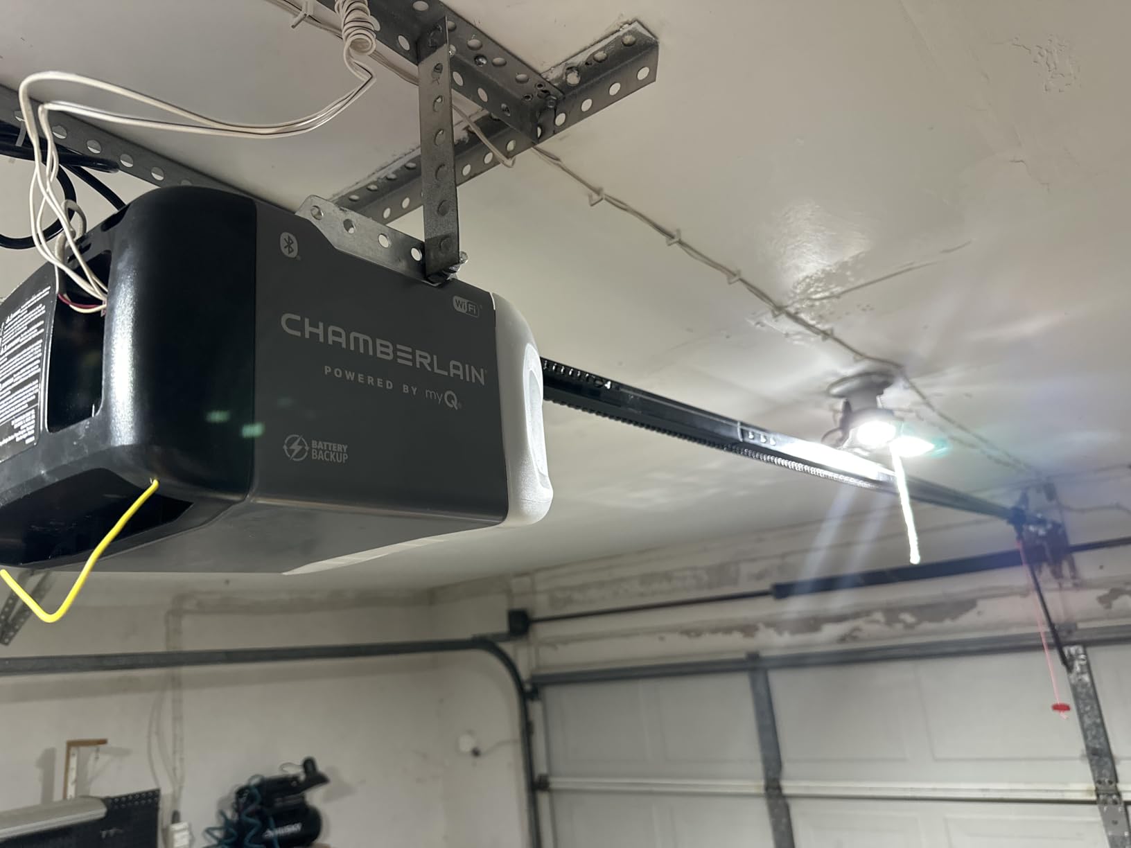 Chamberlain C2212T Smart Wi-Fi Garage Door Opener, 1/2-HP Chain Drive Motor customer photo 1