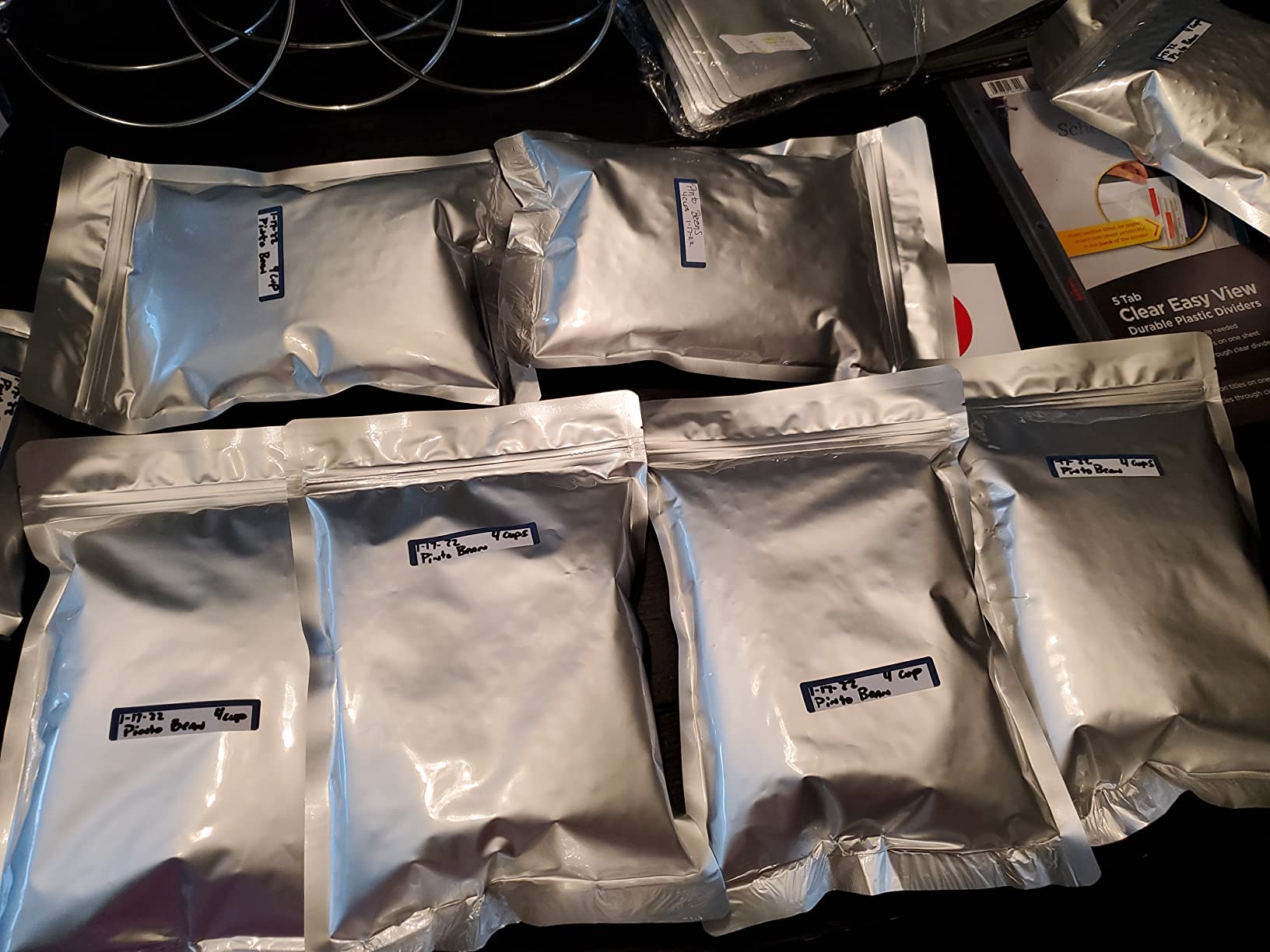Wallaby 30 Count 1-Gallon Gusset Mylar Bags with 400cc Oxygen Absorbers, 15 Mil Total Thickness Long-Term Food Storage Pouches, 10x14 Stand-Up Zipper Heat-Sealable Airtight Packaging - Silver customer photo 1