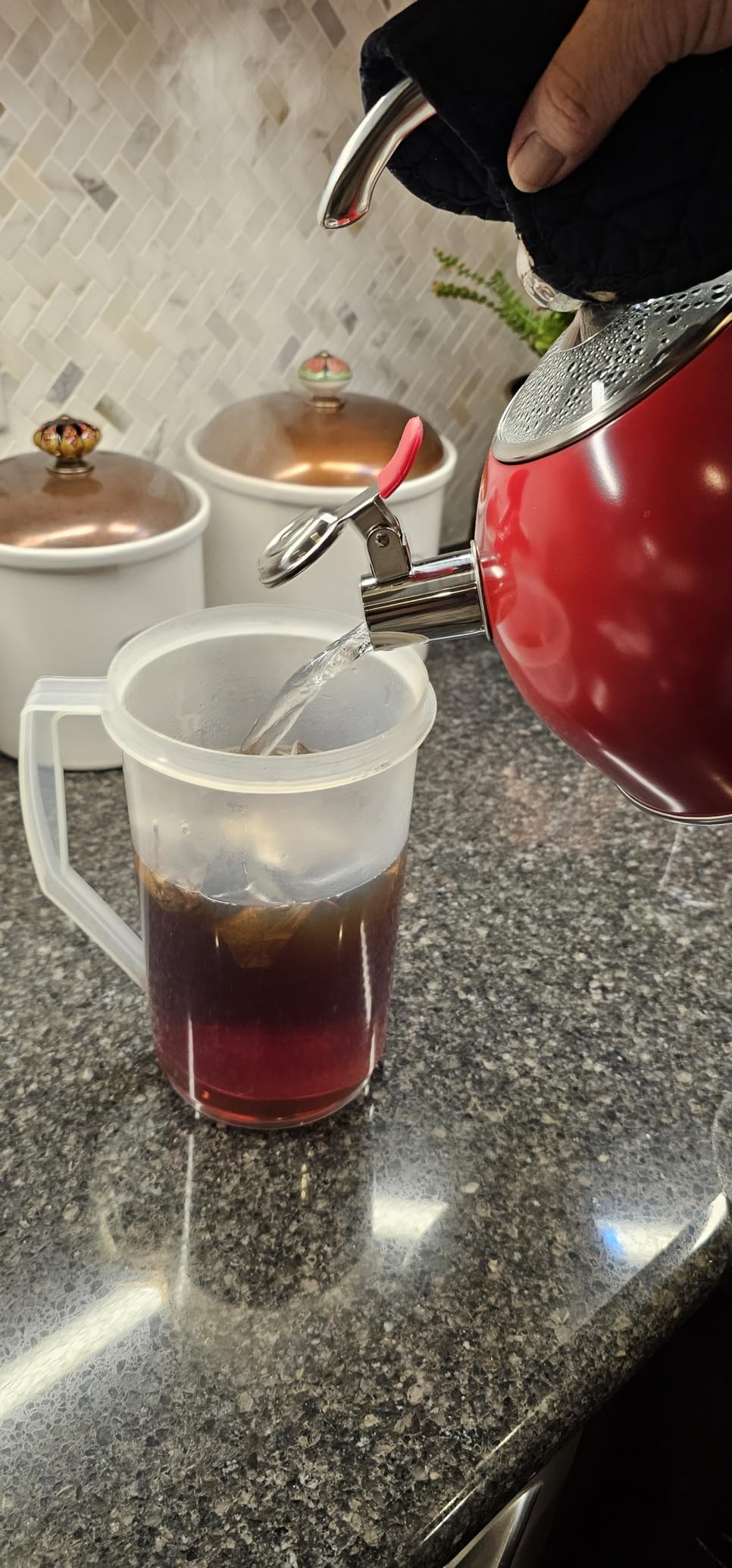 Viking 3-Ply Stainless Steel Tea Kettle, 2.6 Quart Stovetop Hot Water Pot with Tempered Glass Lid, Ergonomic Handle, Induction Ready, Mirror Finish customer photo 2